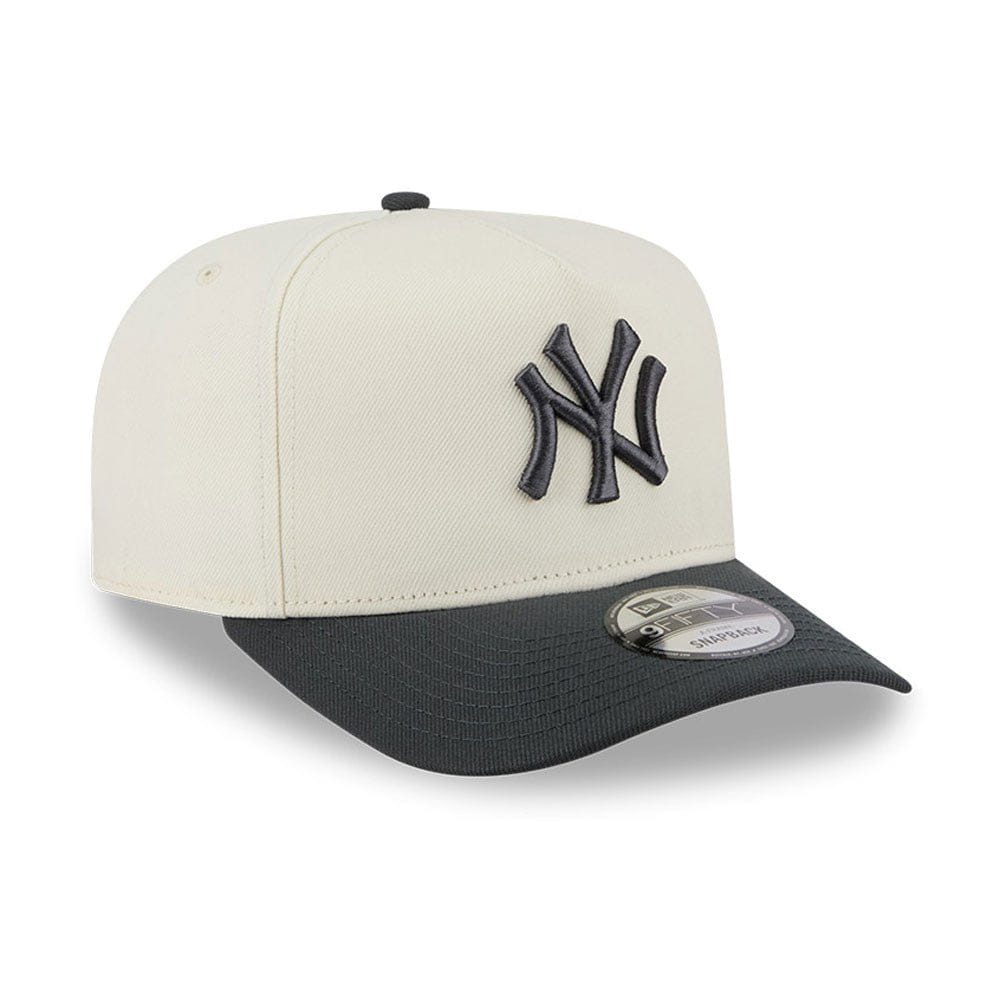 New Era N.Y Yankees 9Fifty SnapBack Cap (Cream/Graphite)