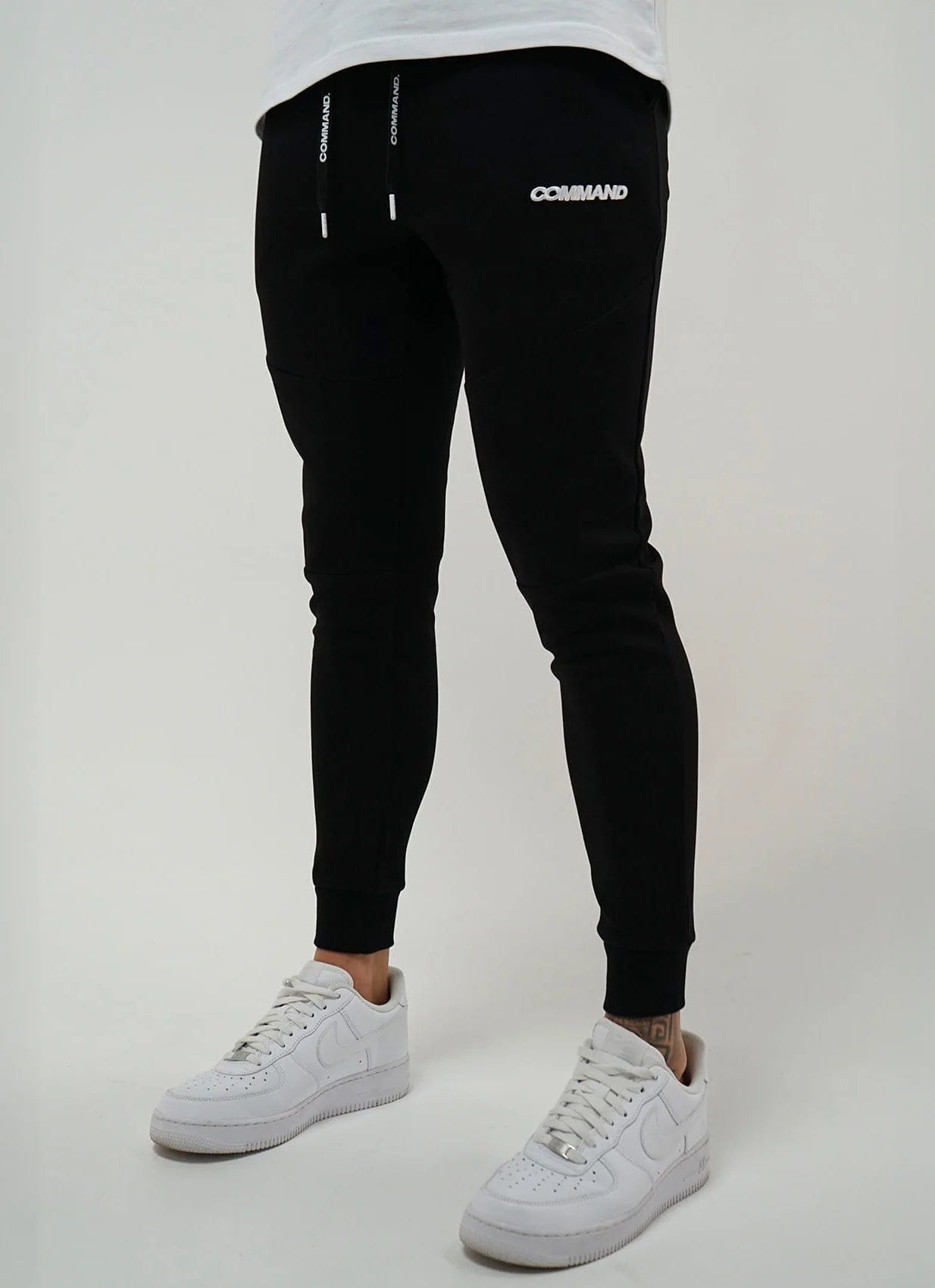 COMMAND Daily Track Pants (Black)