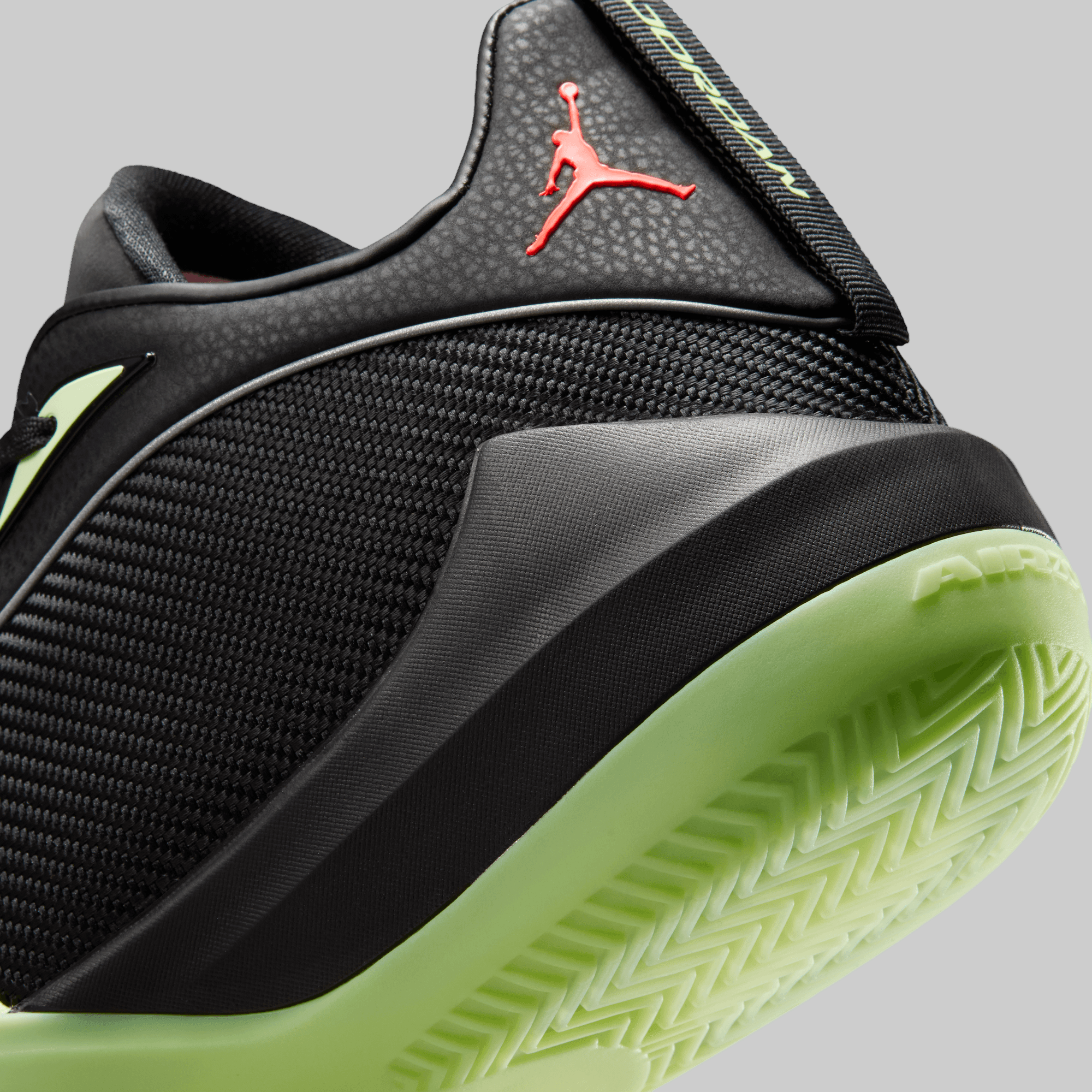 Air Jordan Triangle - Black/Barely Volt
