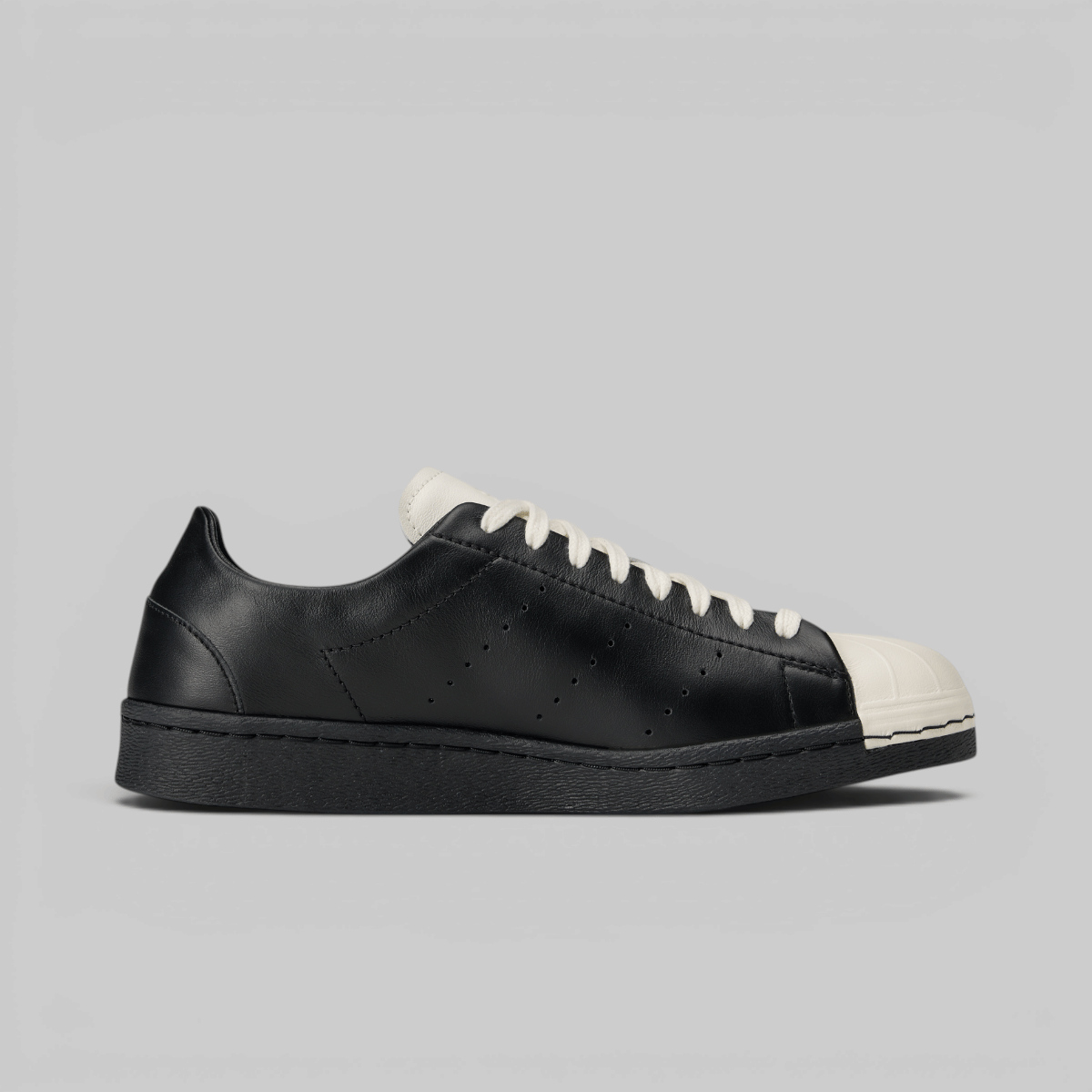 Y-3 Superstar - Black