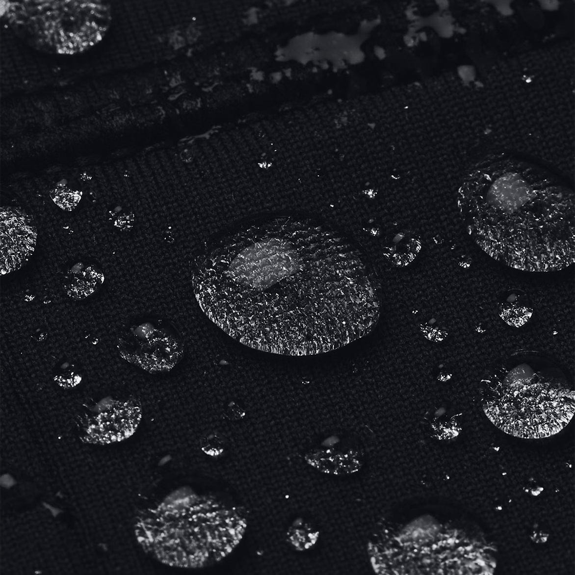 Under Armour UA VELOCITI STORM BEANIE - BLACK