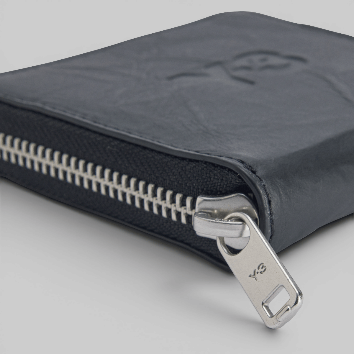 Y-3 Crinkle Leather Wallet - Black