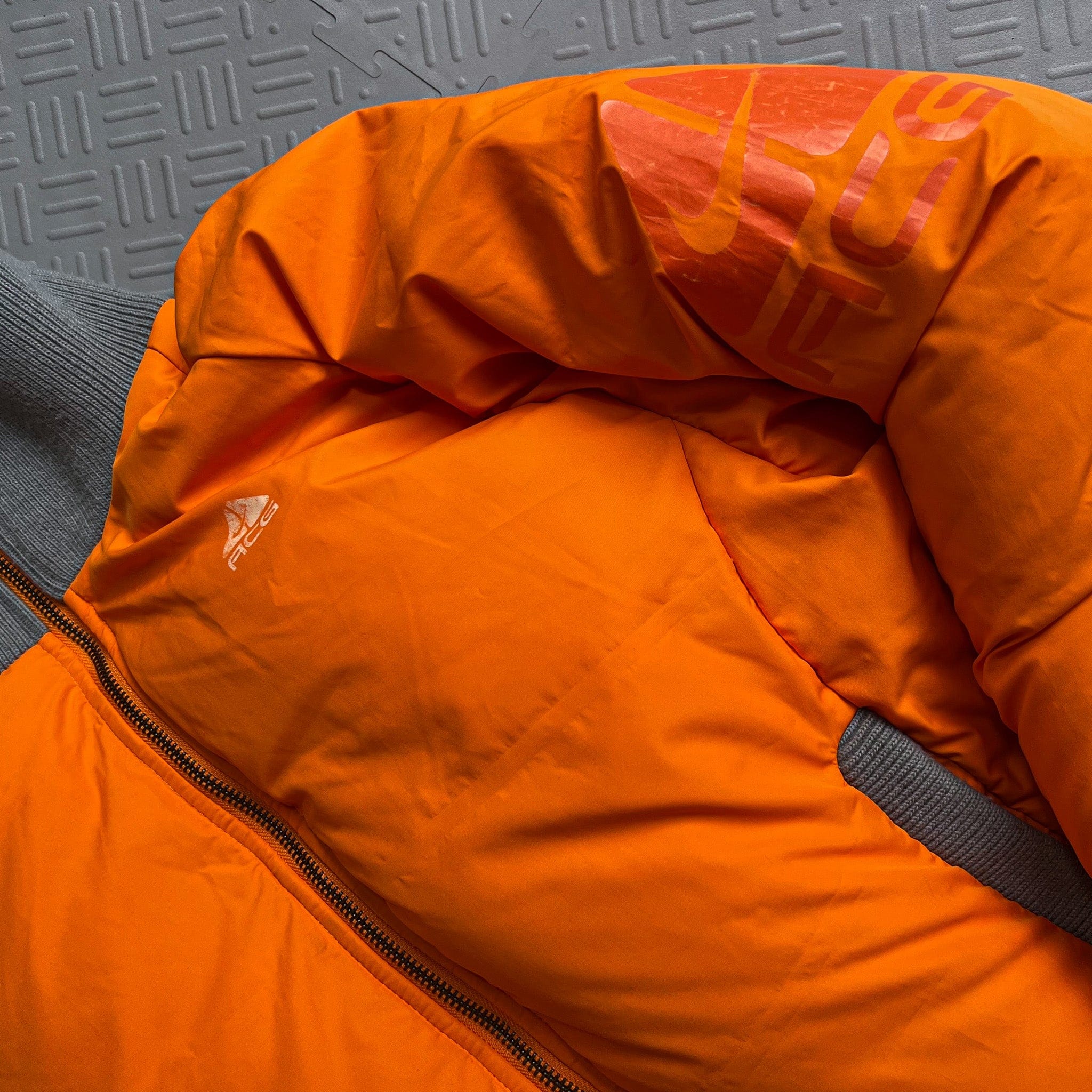 Nike ACG Puffer Jacket (L)