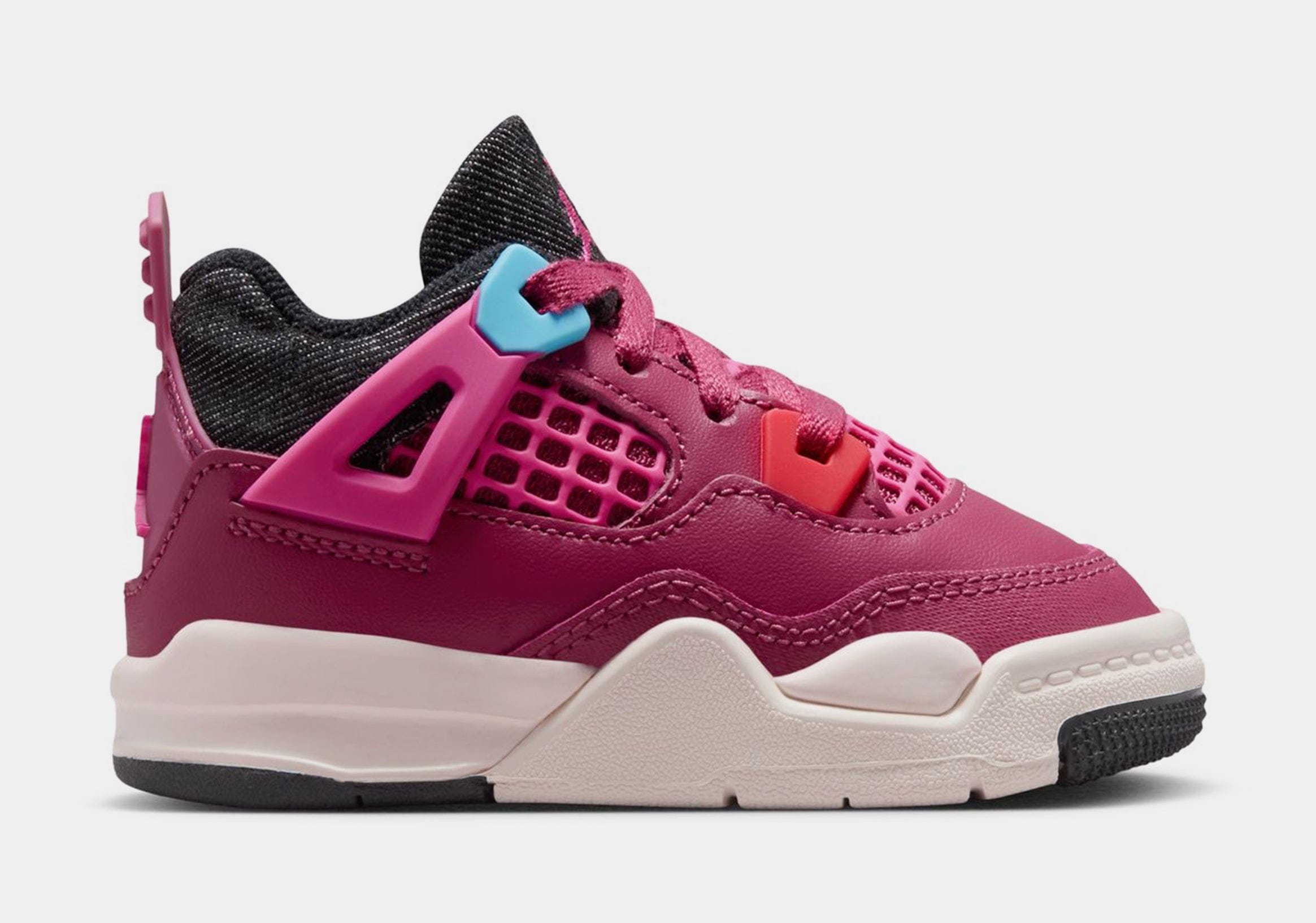 Air Jordan 4 Retro She's A Star Infant Toddler Lifestyle Shoes (Sweet Beet/Off Noir/Chalk/Desert Pink)