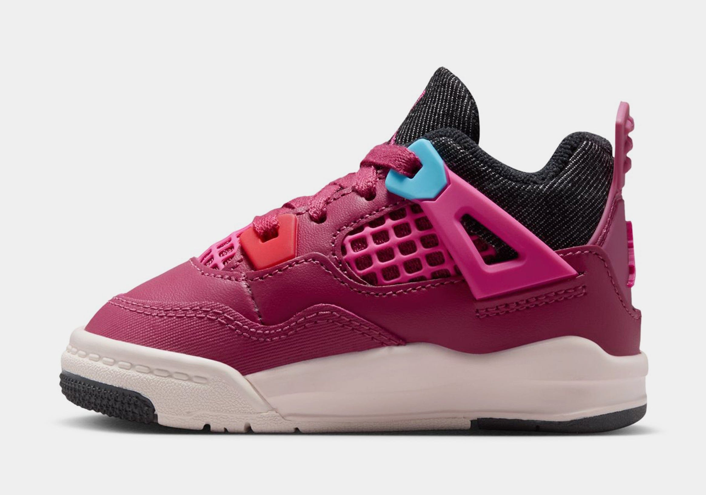 Air Jordan 4 Retro She's A Star Infant Toddler Lifestyle Shoes (Sweet Beet/Off Noir/Chalk/Desert Pink)