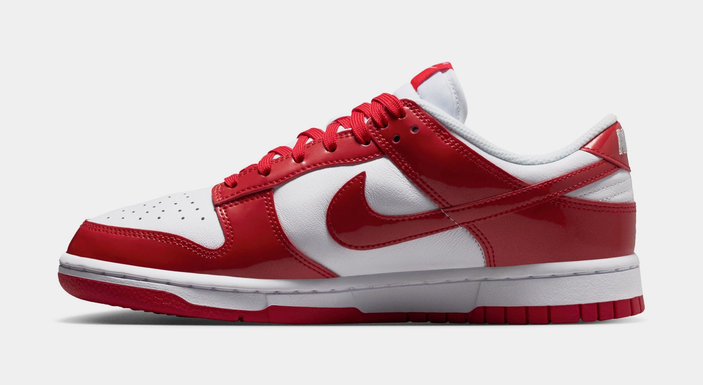 Nike Dunk Low SE Patent Leather Mens Lifestyle Shoes (White/University Red)