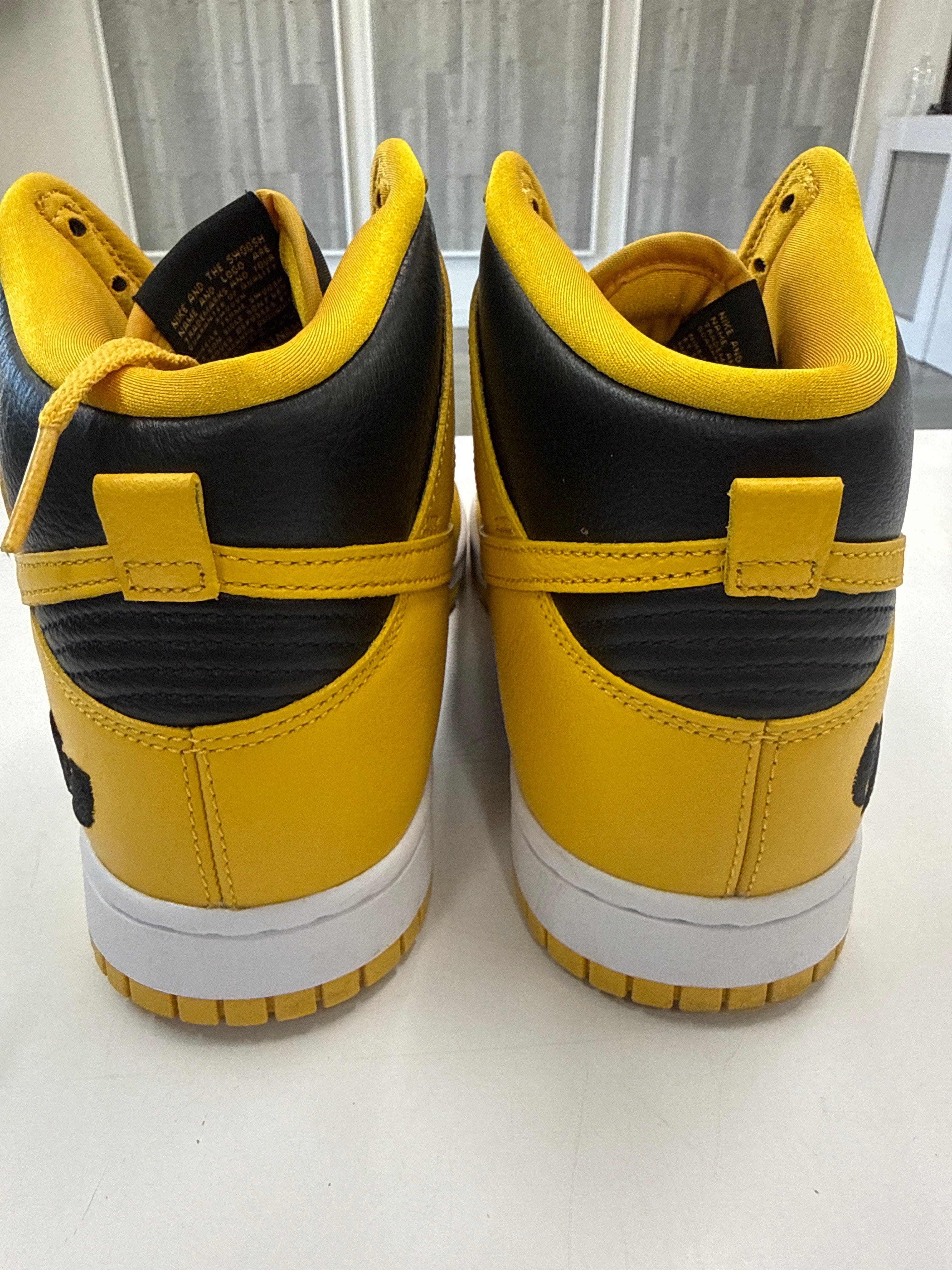 NIKE DUNK HIGH WU-TANG 2024 - SIZE 11 (WORN)