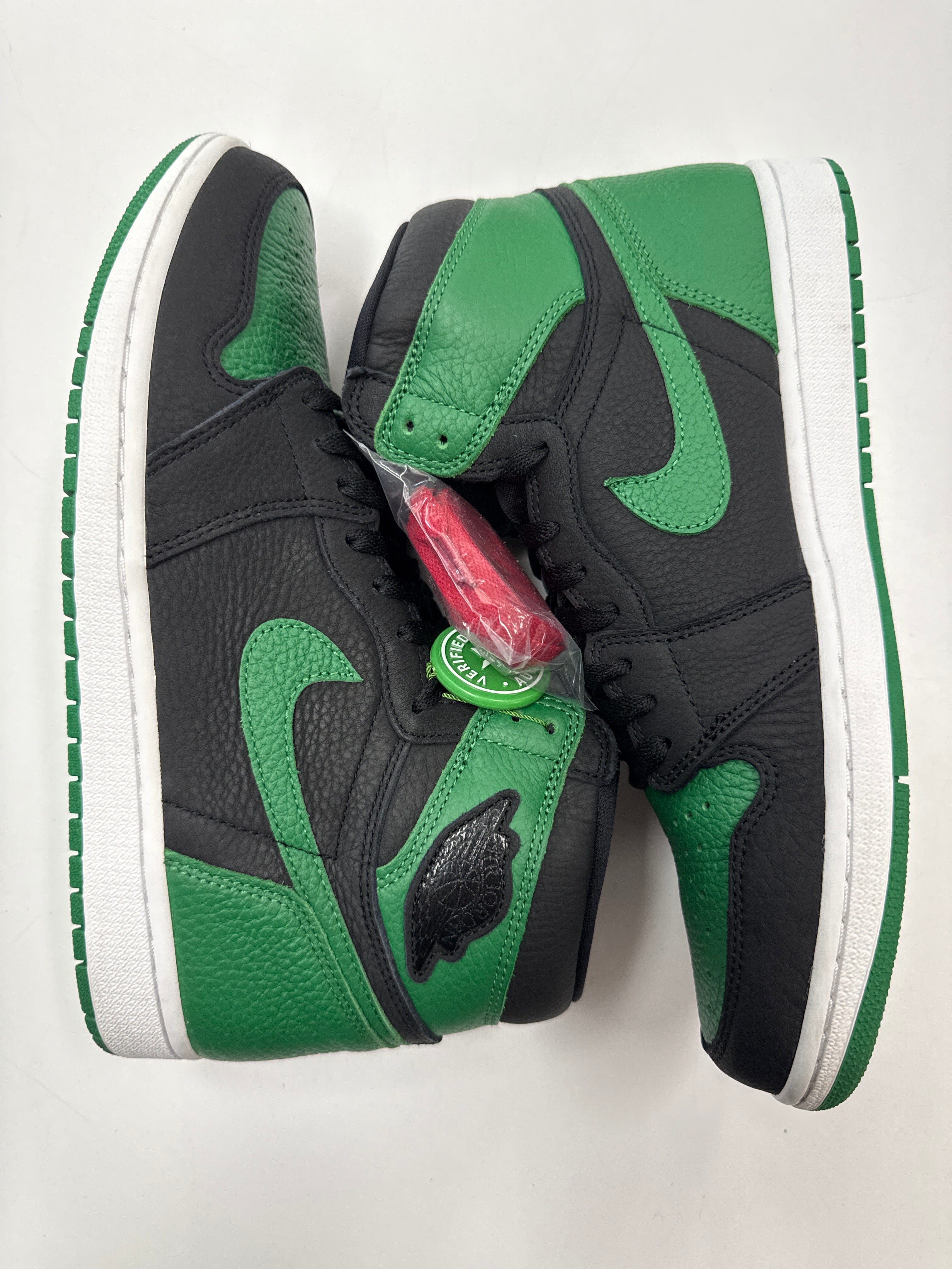 AIR JORDAN 1 HIGH PINE GREEN BLACK - SIZE 11 (WORN)
