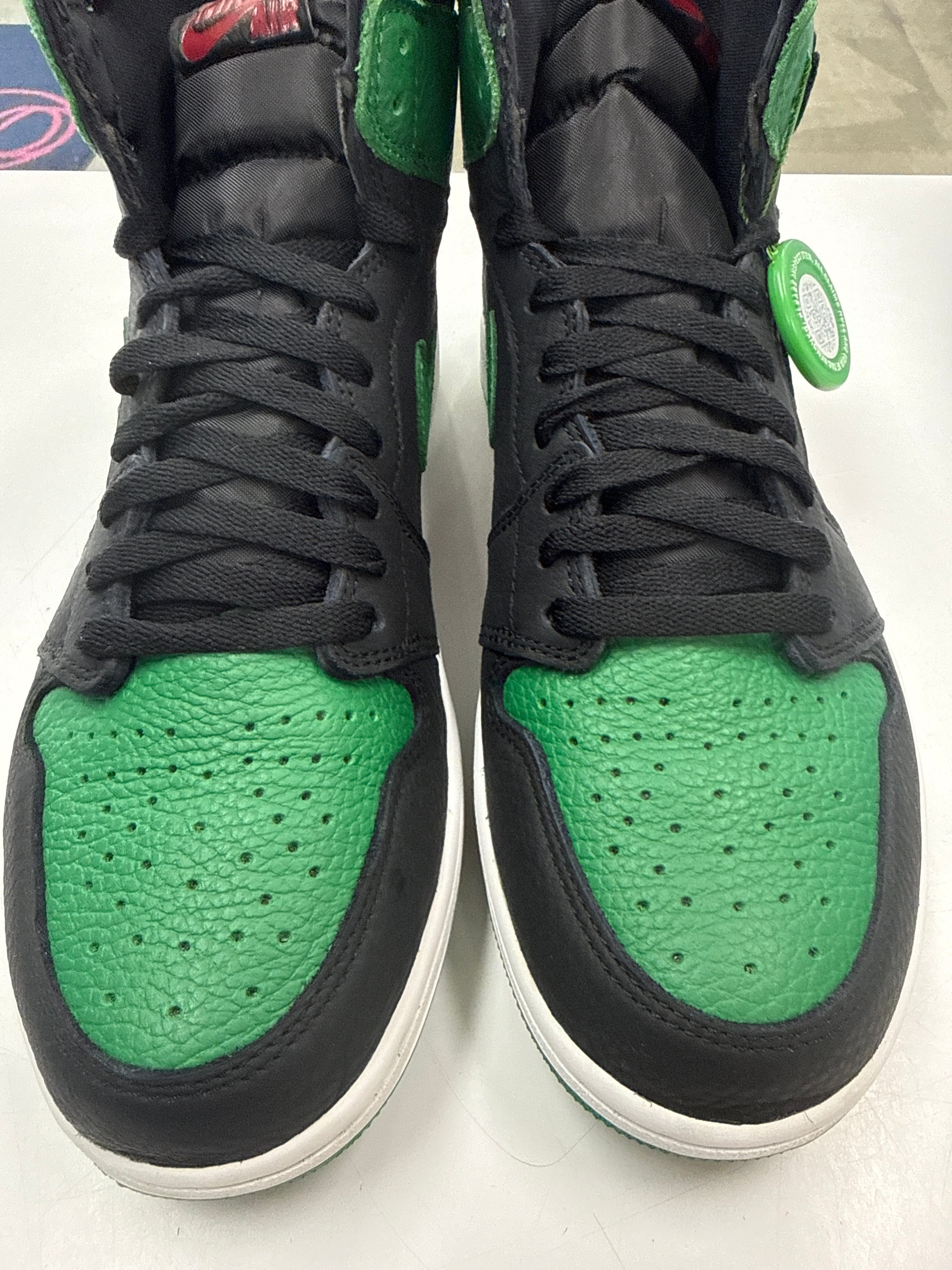 AIR JORDAN 1 HIGH PINE GREEN BLACK - SIZE 11 (WORN)