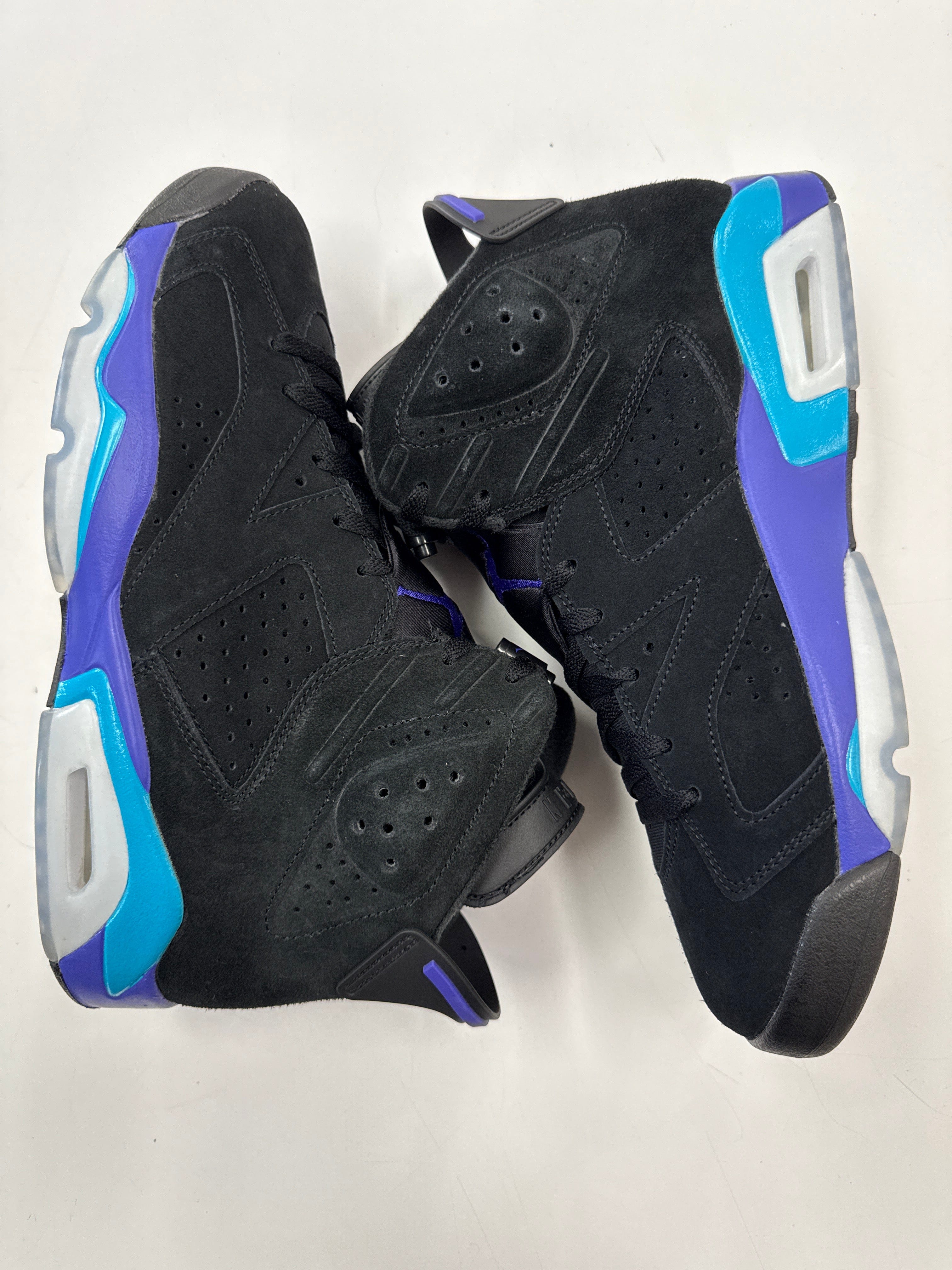 AIR JORDAN 6 AQUA - SIZE 10.5 (WORN)