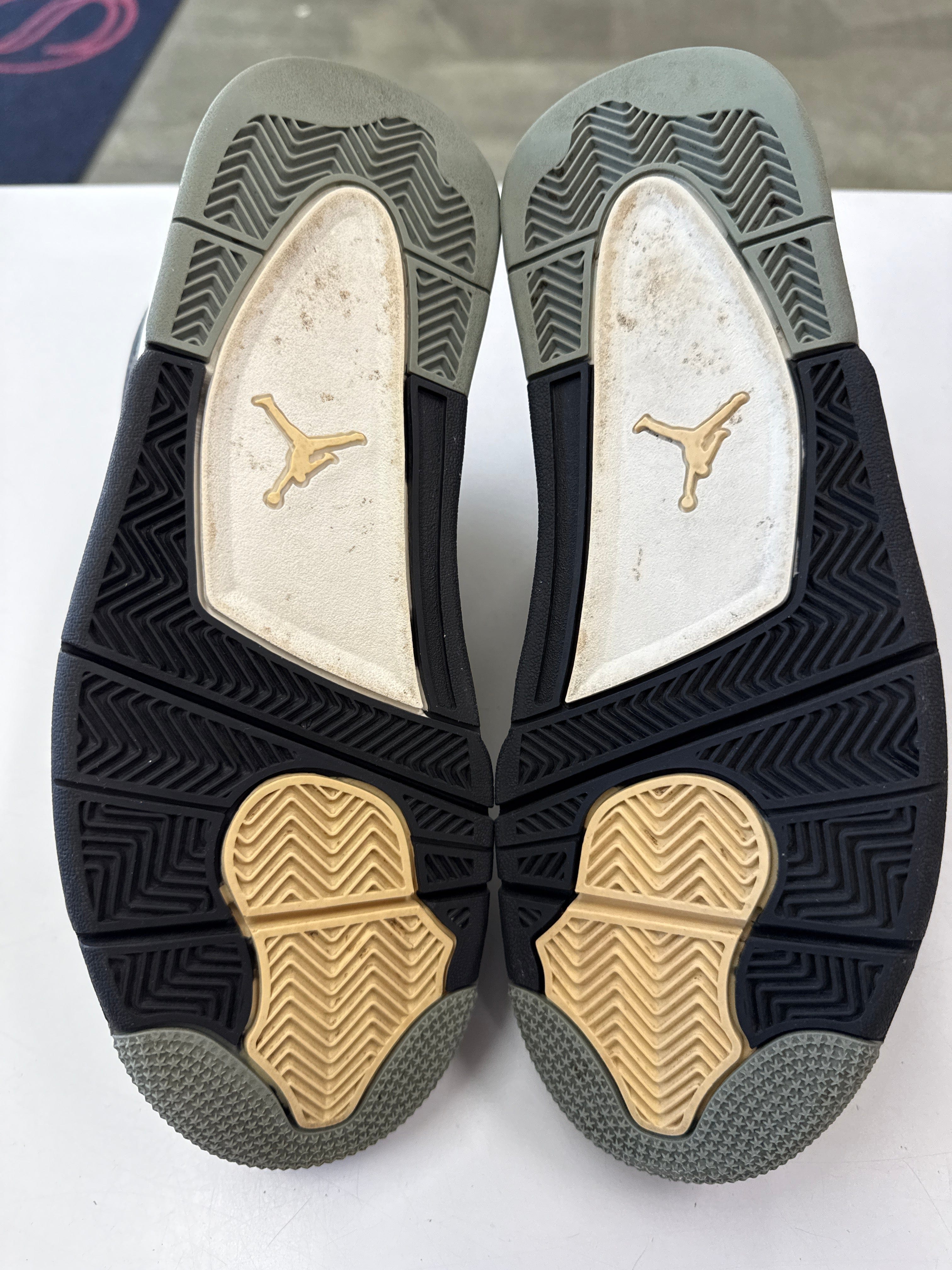 AIR JORDAN 4 CRAFT MEDIUM OLIVE - SIZE 9.5 (WORN)