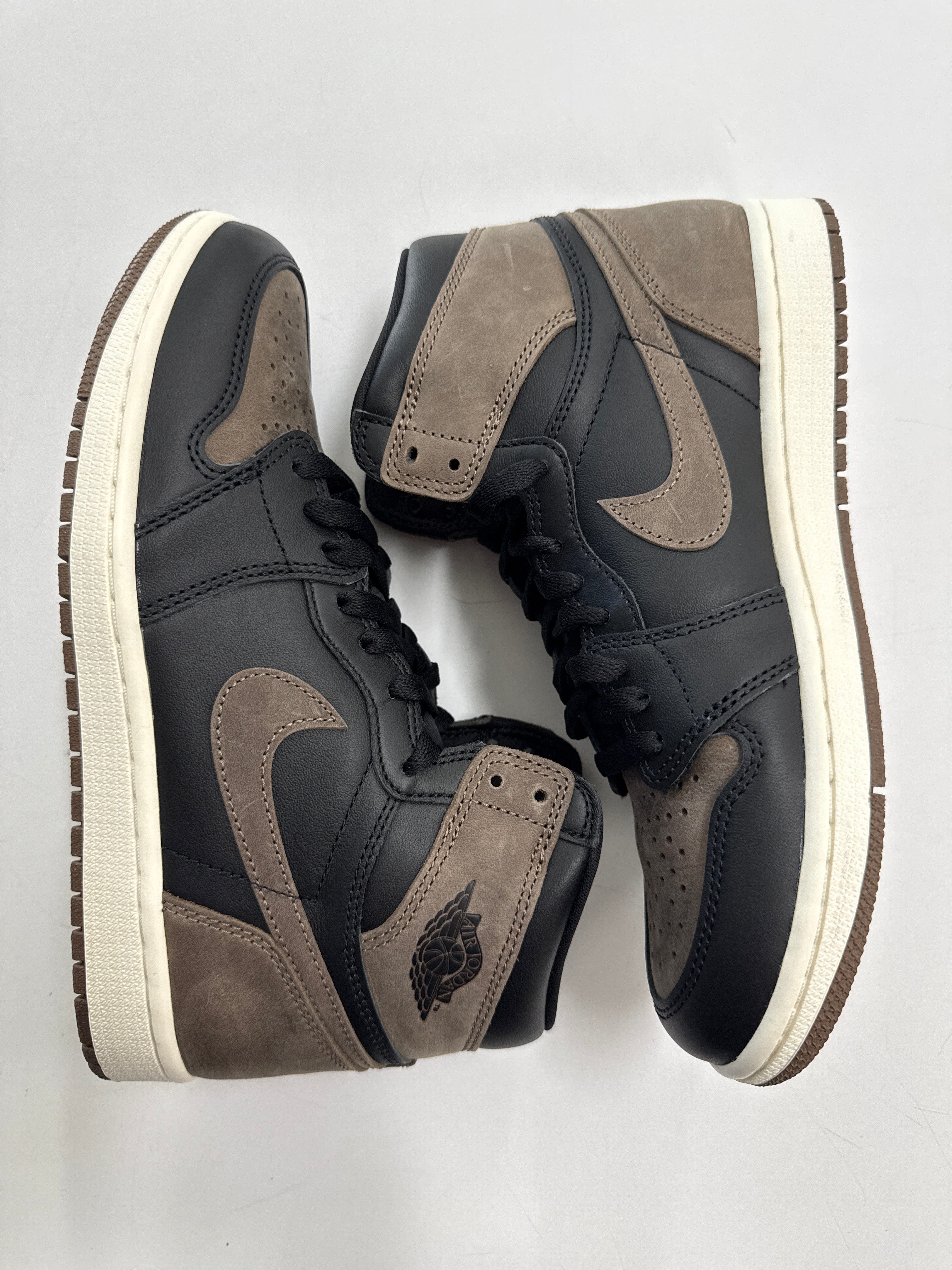 AIR JORDAN 1 HIGH PALOMINO - SIZE 8 (WORN)
