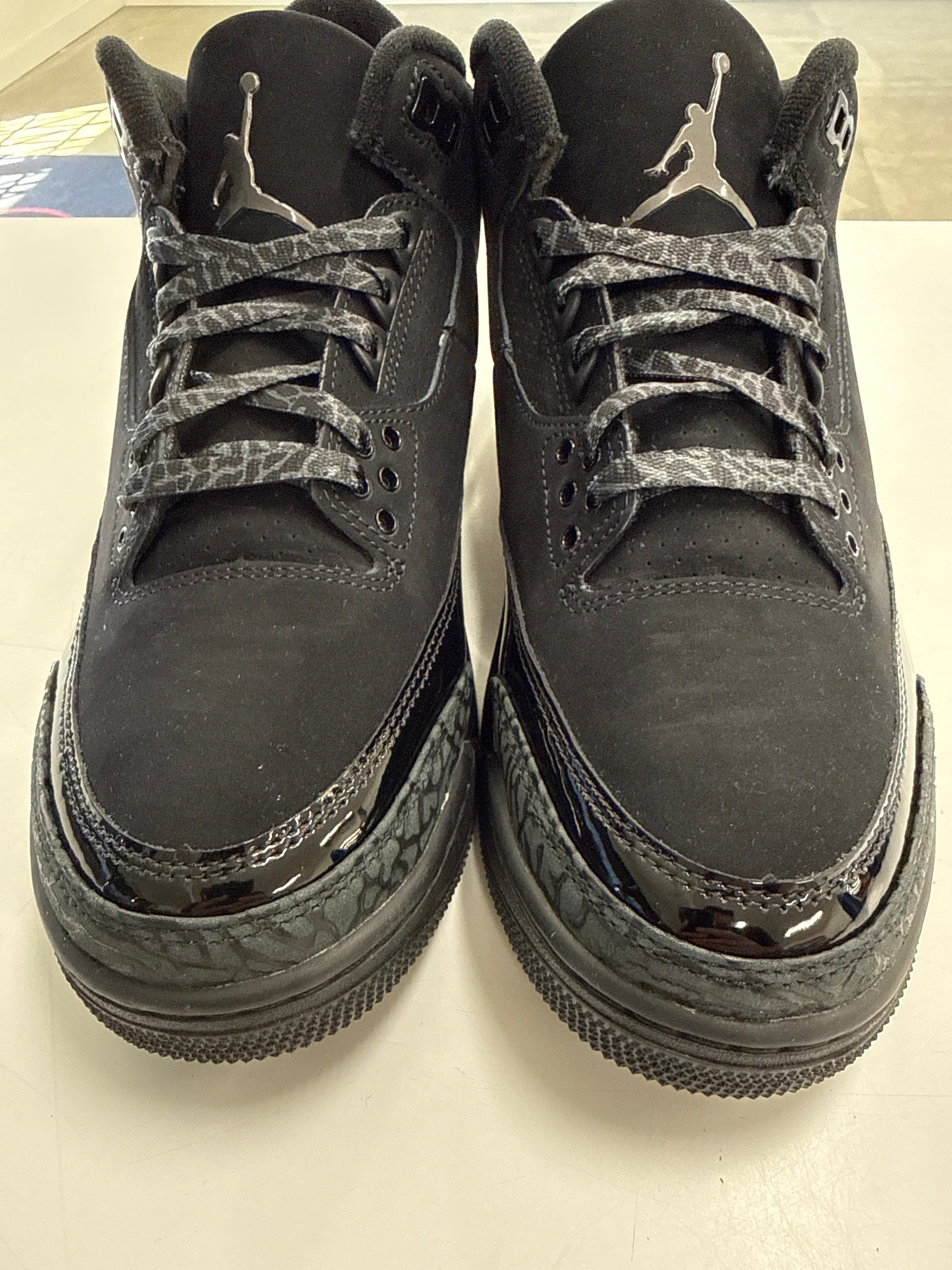 AIR JORDAN 3 BLACK CAT 2025 - SIZE 8 (WORN)