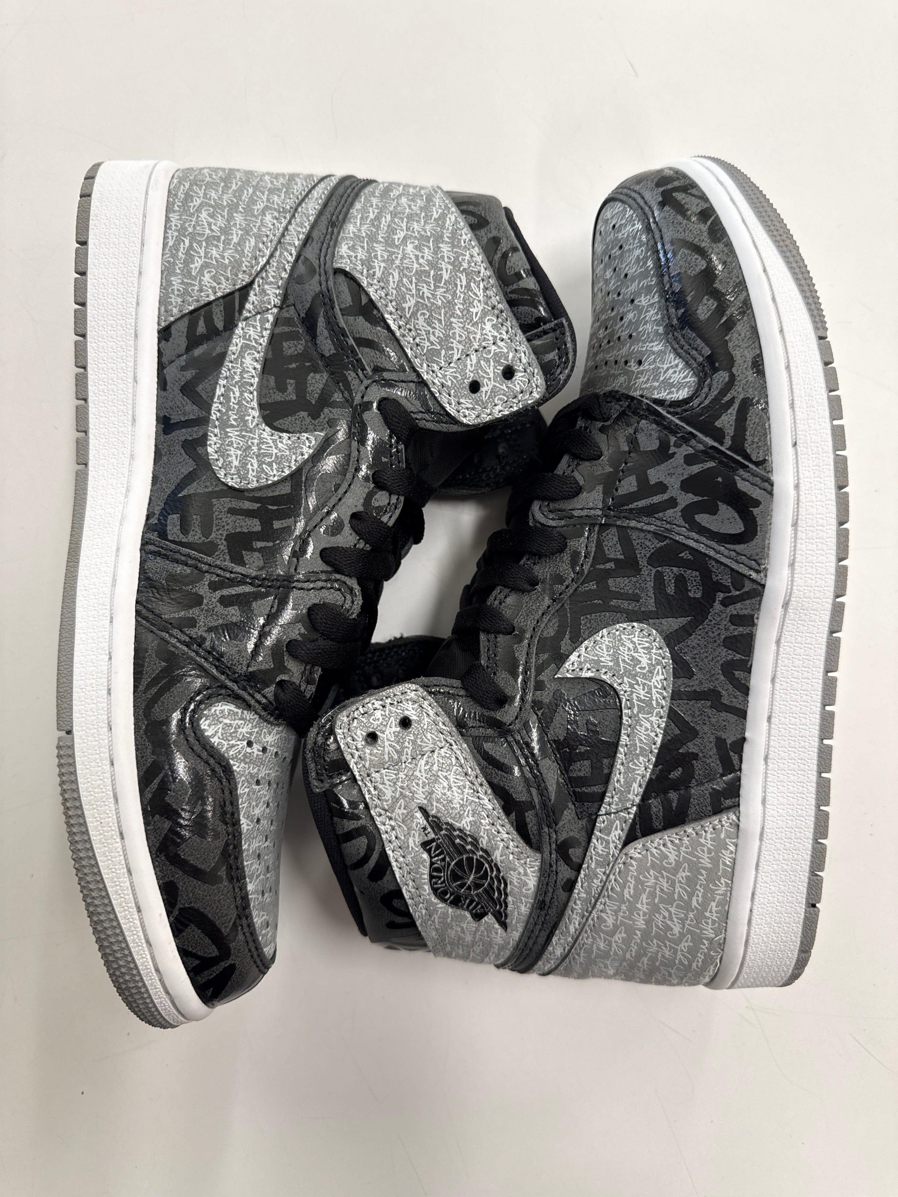 AIR JORDAN 1 HIGH REBELLIONAIRE - SIZE 8 (WORN)