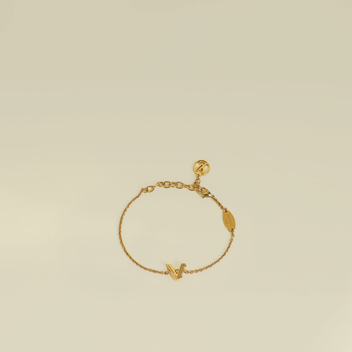Louis Vuitton Essential V Bracelet