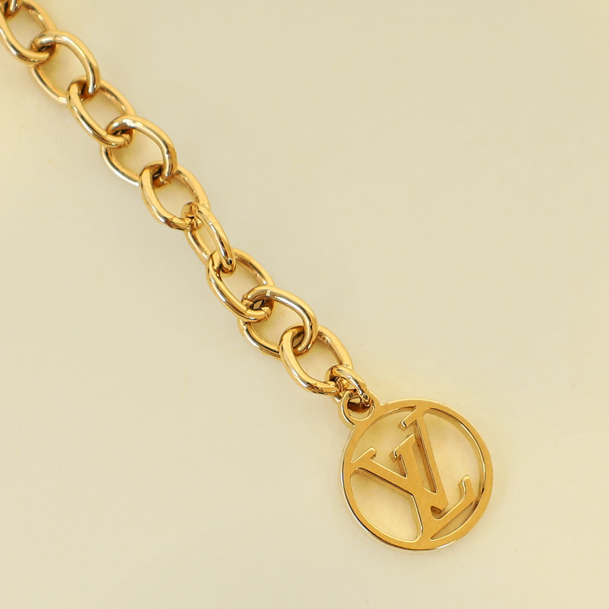Louis Vuitton Essential V Bracelet