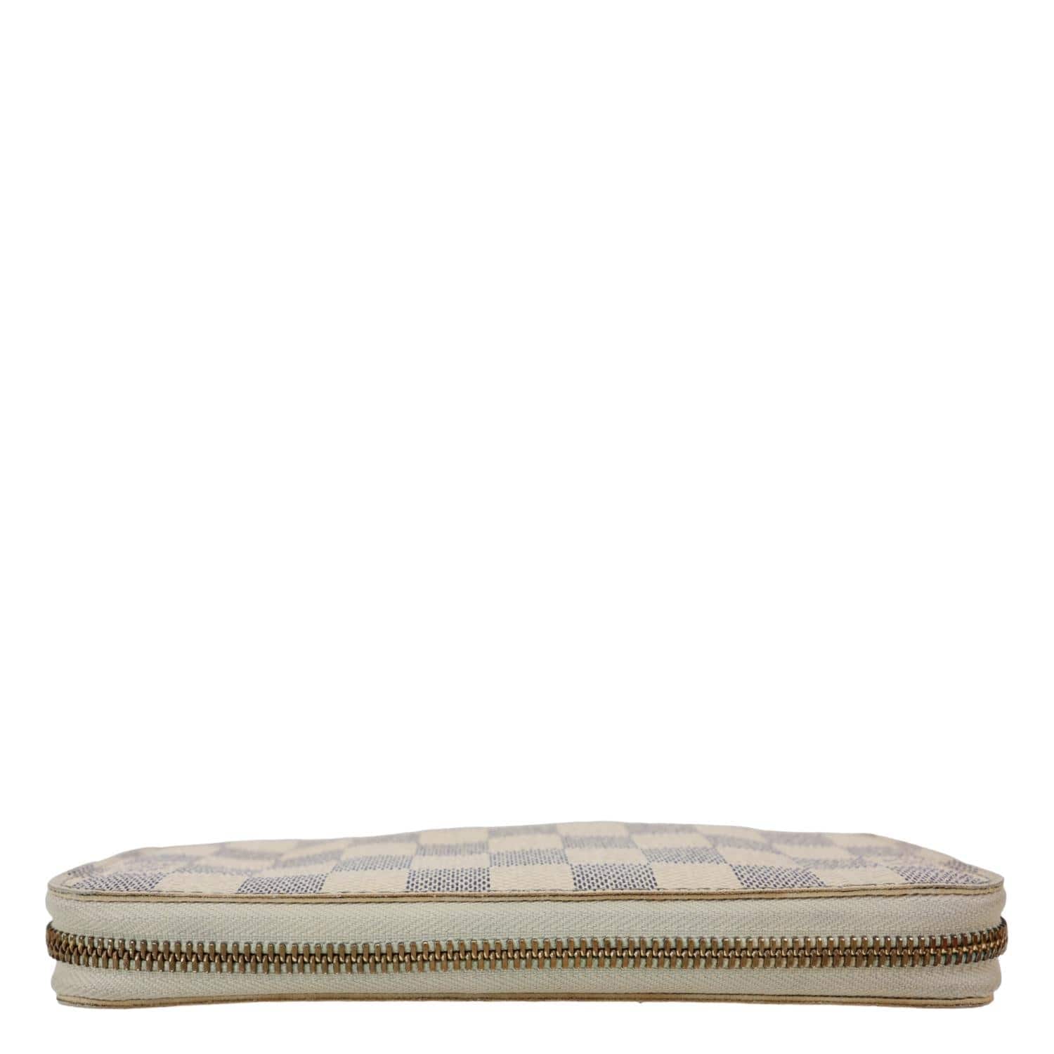 LOUIS VUITTON Damier Azur Zippy Wallet White