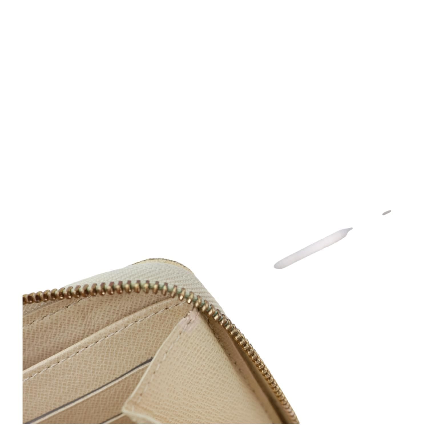 LOUIS VUITTON Damier Azur Zippy Wallet White