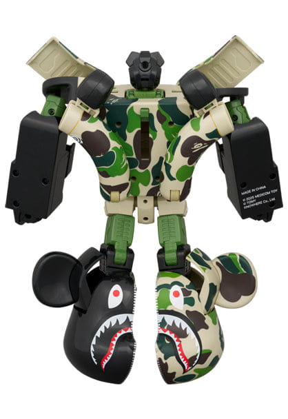 MEDICOM TOY BE@RBRICK × TRANSFORMERS OPTIMUS PRIME BAPE(R) CAMO SHARK 400%