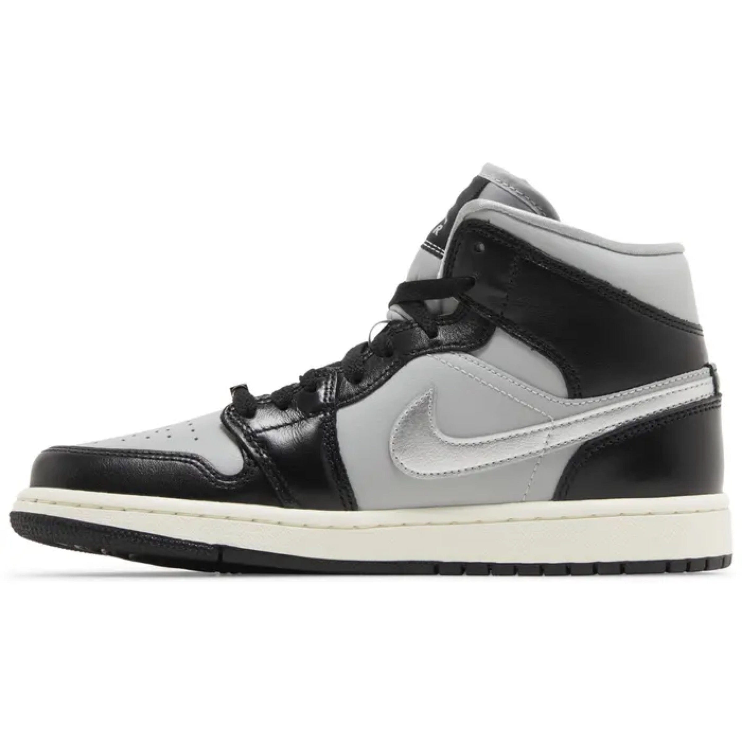 Nike Air Jordan 1 Mid SE 'Black Metallic Silver' (Women's)