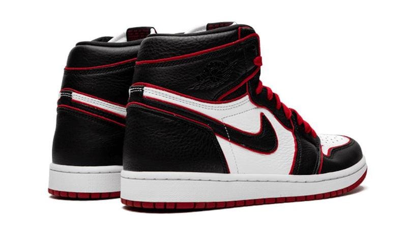 Air Jordan 1 High Bloodline