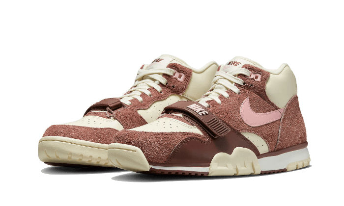 Nike Air Trainer 1 Valentine's Day