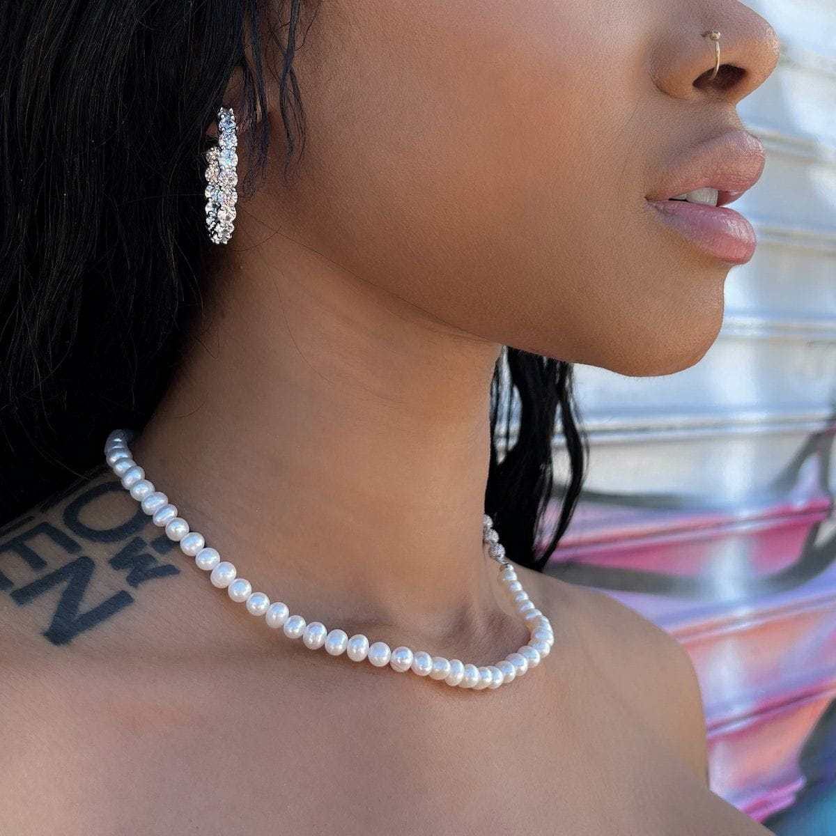 GLD PROMO - WOMEN Iced Pearl Necklace