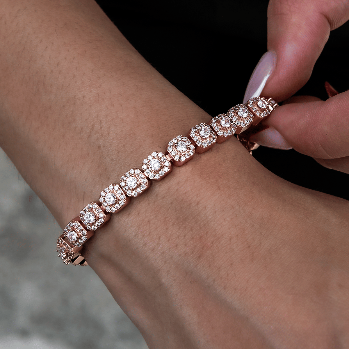 GLD PROMO - WOMEN Micro Clustered Tennis Bracelet in Rose Gold
