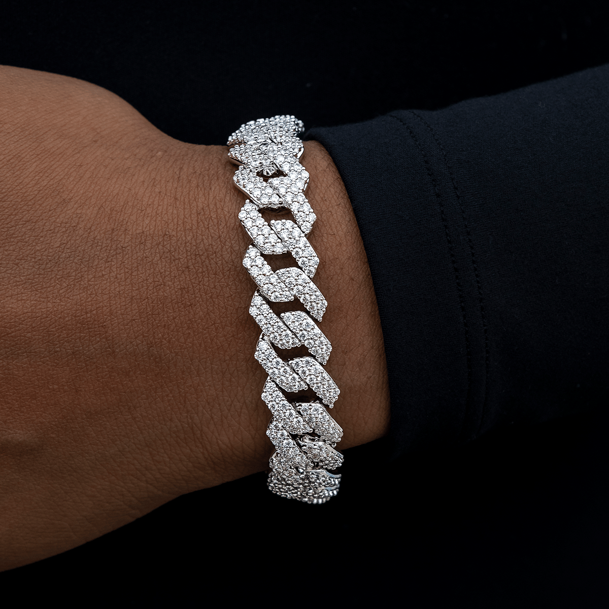 GLD PROMO - WOMEN Lock & Key Diamond Prong Cuban Bracelet in White Gold- 12mm
