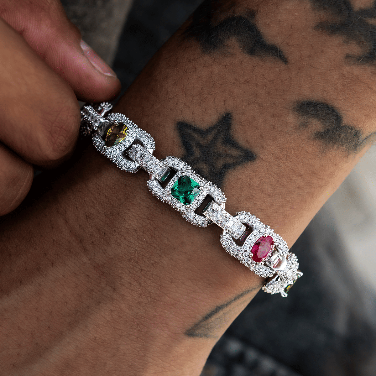GLD PROMO Diamond Multicolor Cluster Mariner Bracelet