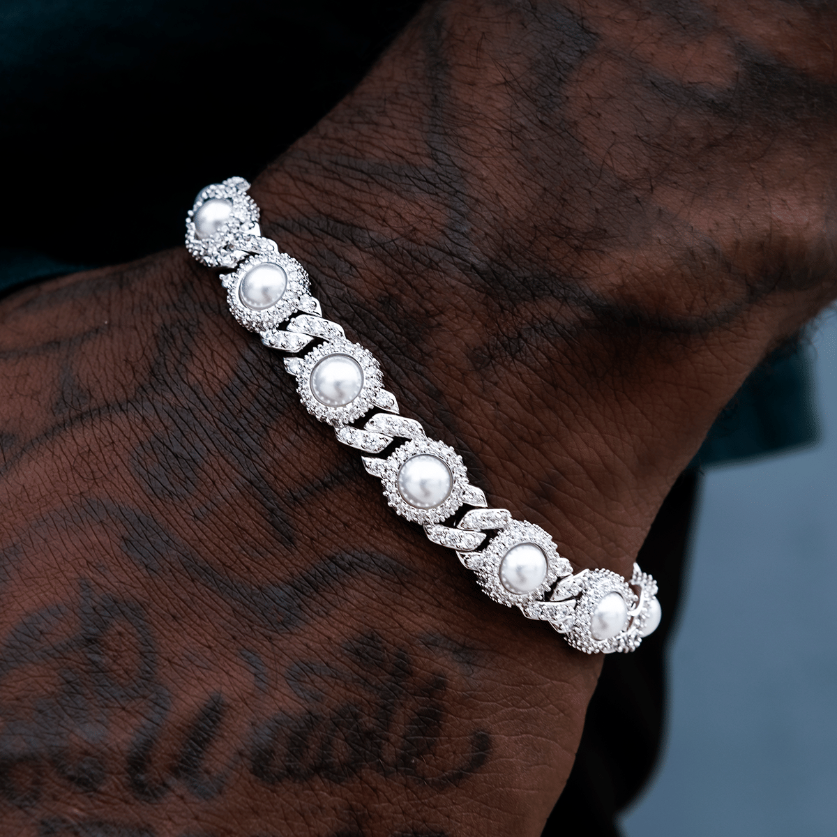 GLD PROMO 10mm Iced Halo Cuban Bracelet with Pearls in White Gold