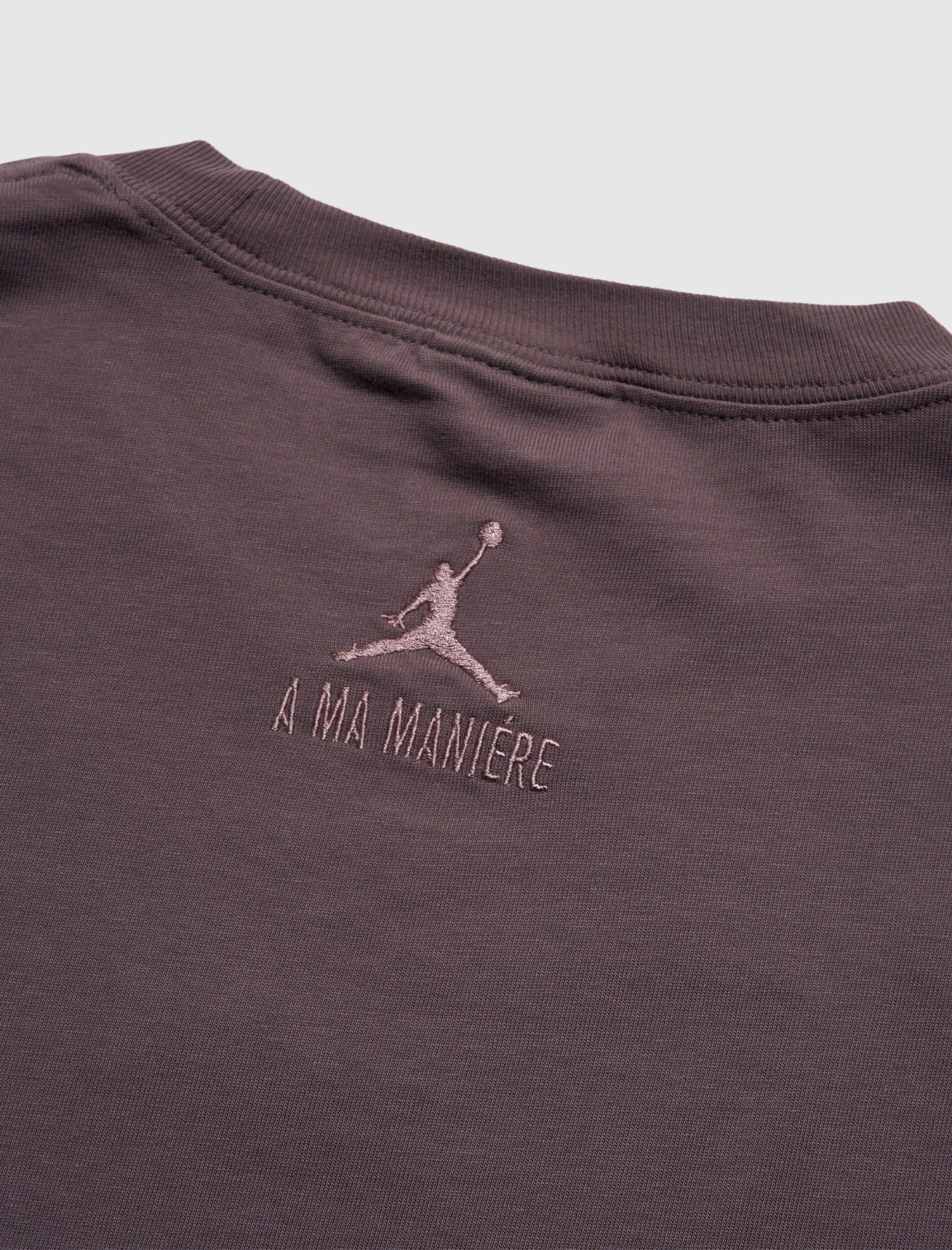 Air Jordan A MA MANIÉRE X JORDAN 365 ESSENTIALS SHORT SLEEVE TEE