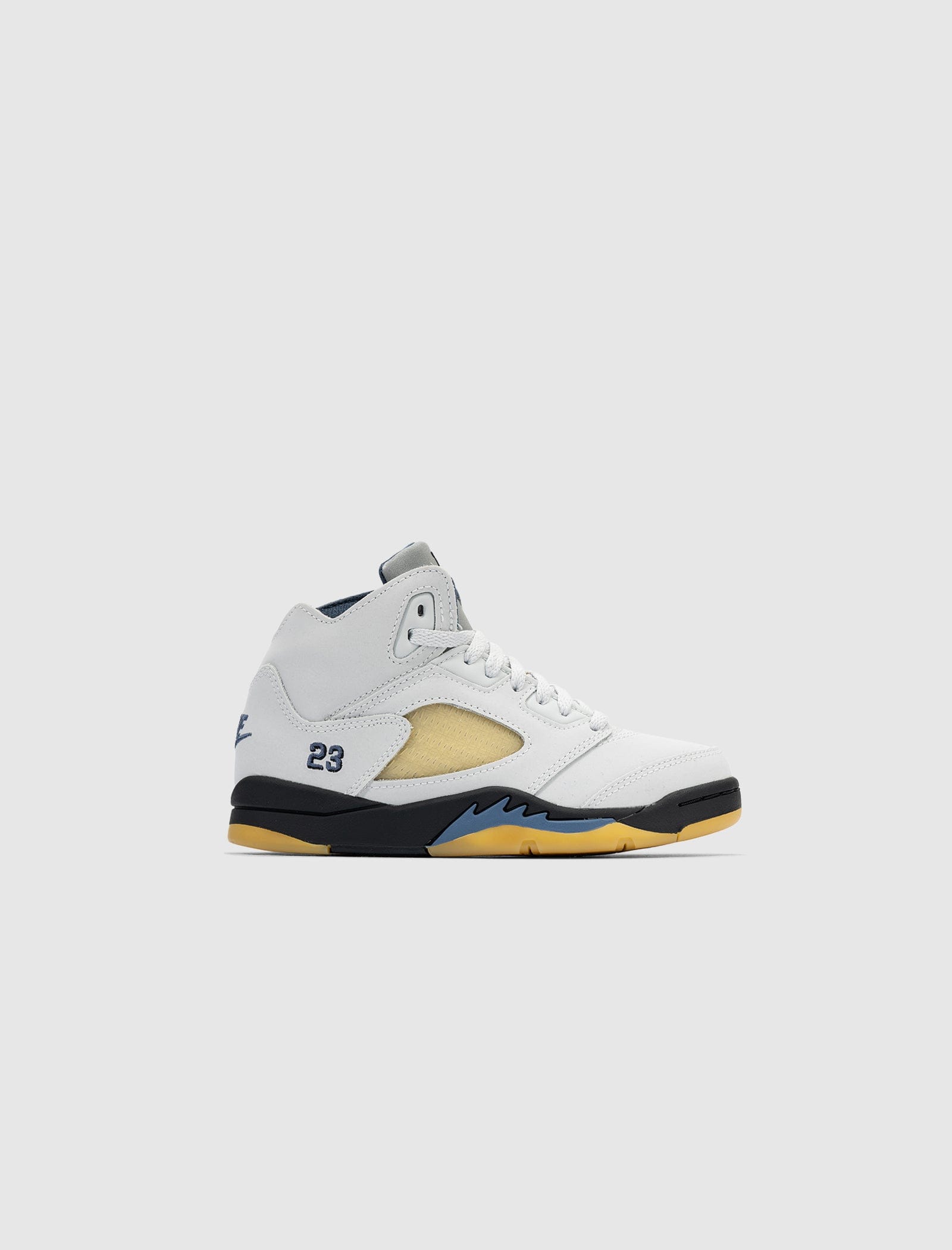 Air Jordan A MA MANIÉRE X AIR JORDAN V "DAWN" PS