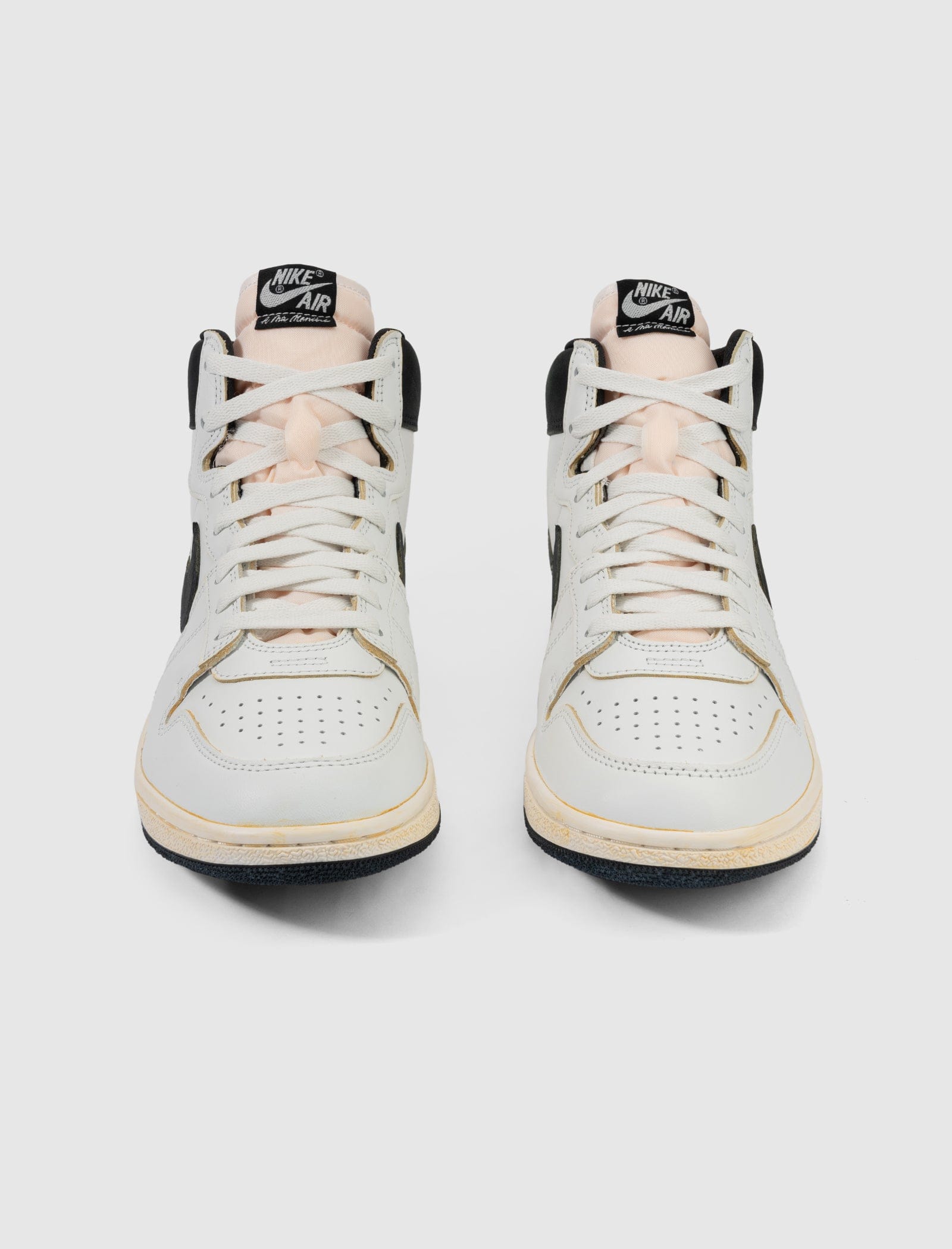 Air Jordan A MA MANIÉRE x JORDAN AIR SHIP SP "SUMMIT WHITE/BLACK"