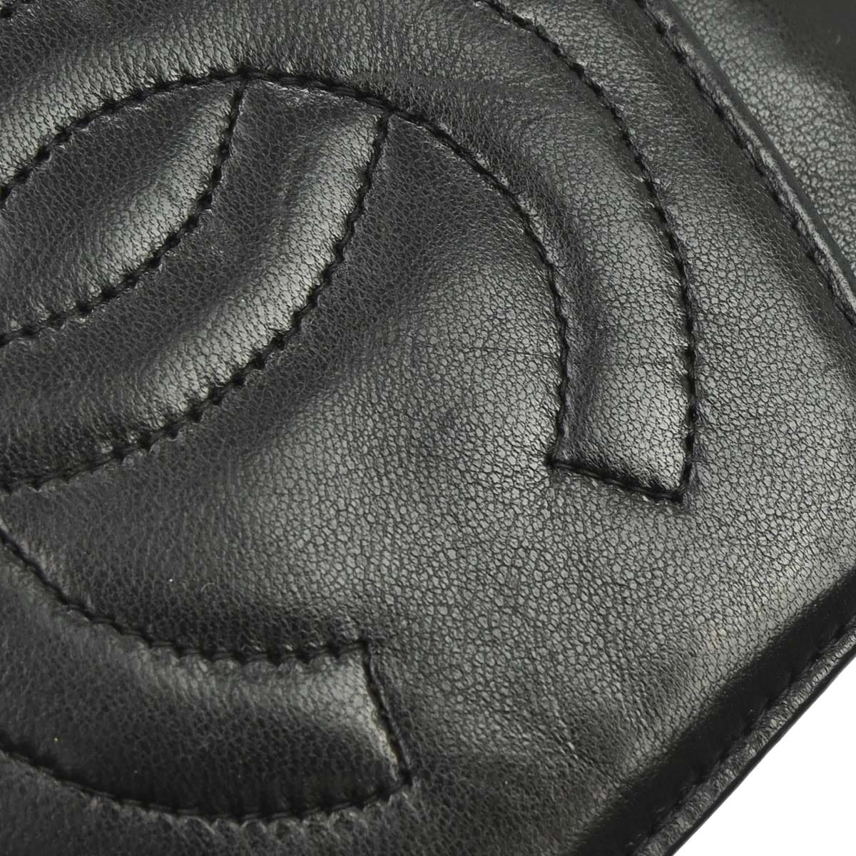 Chanel 1997-1999 Black Lambskin Bifold Wallet