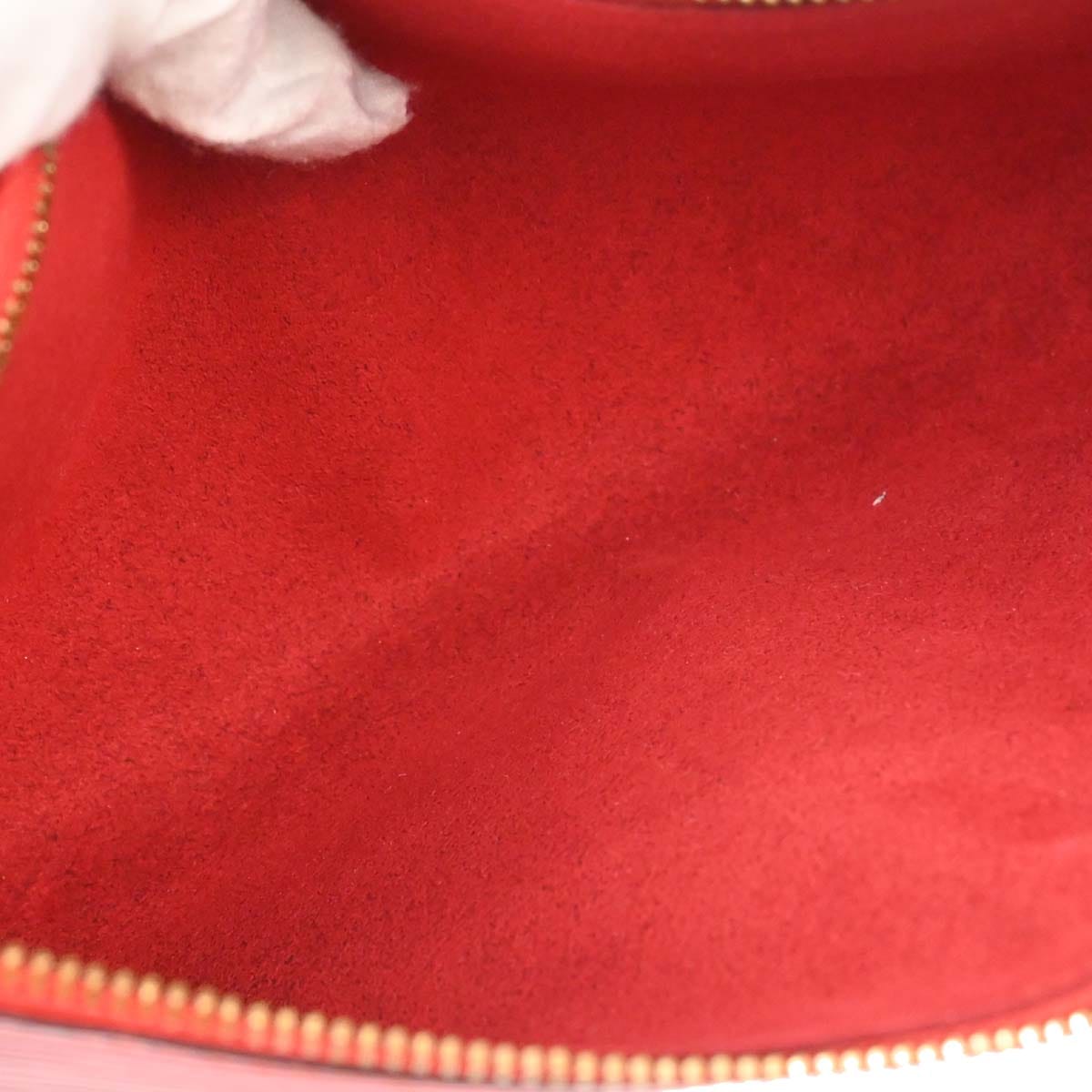 Louis Vuitton Red Epi Pochette Accessoires 24 Handbag M52957