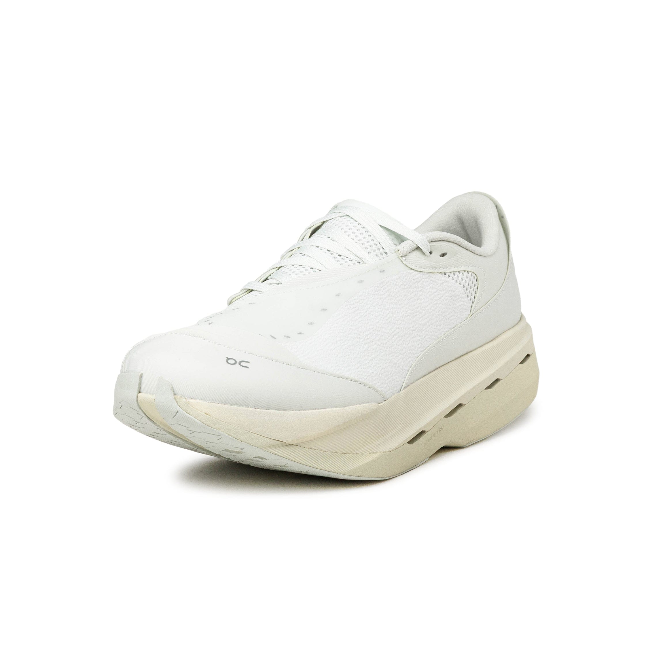 On Running On x PAF Cloudboom Volt