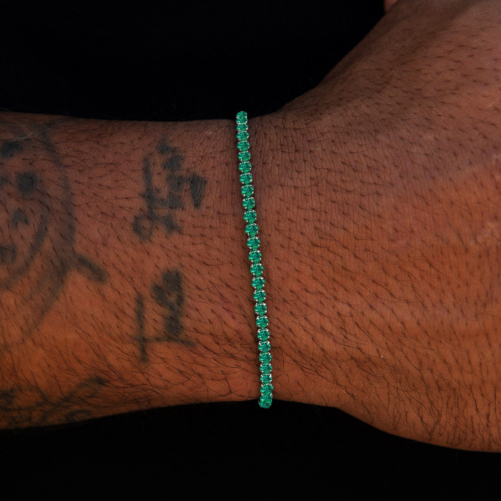 GLD Promo Emerald Micro Tennis Bracelet in White Gold