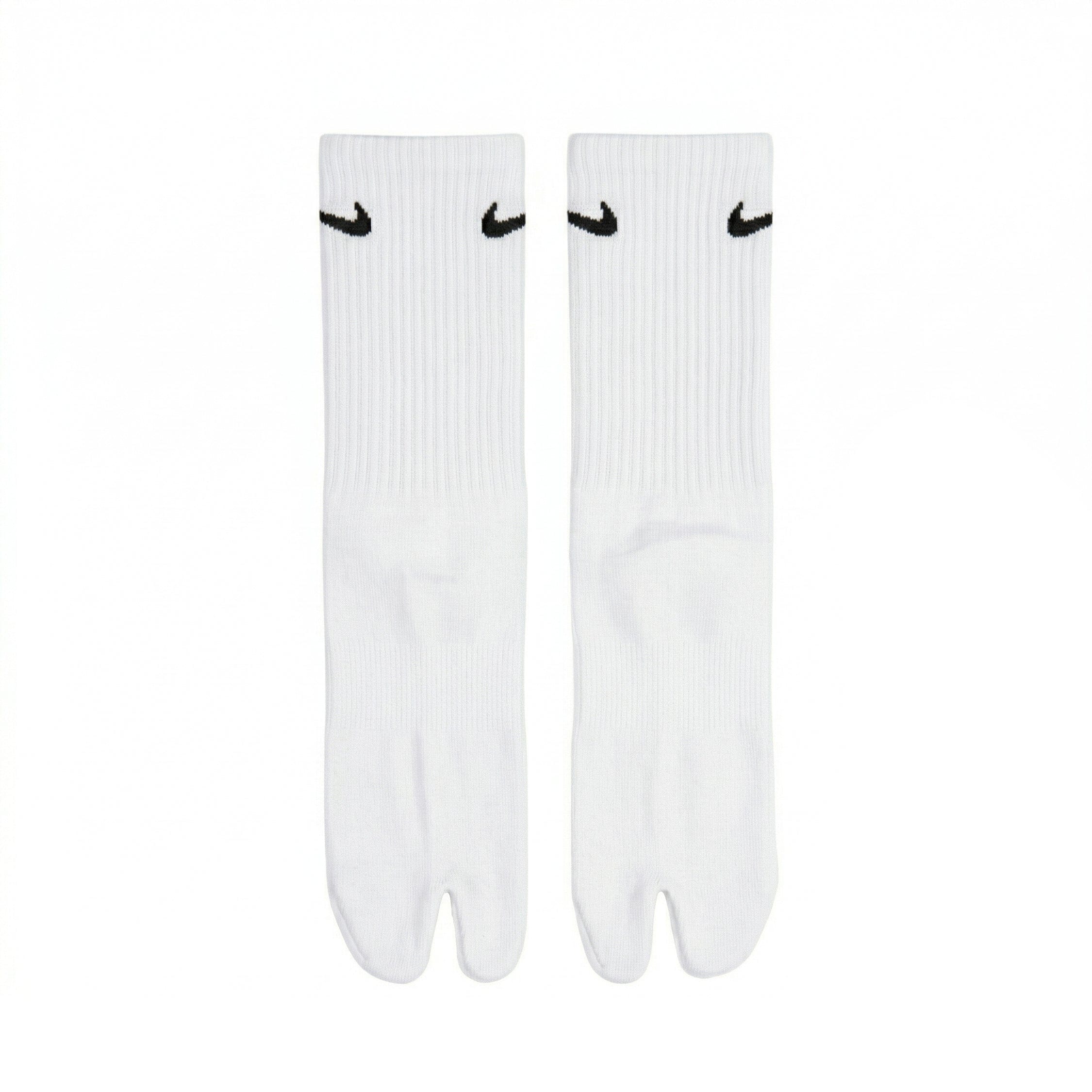 Nike Everyday Plus Tabi Socks