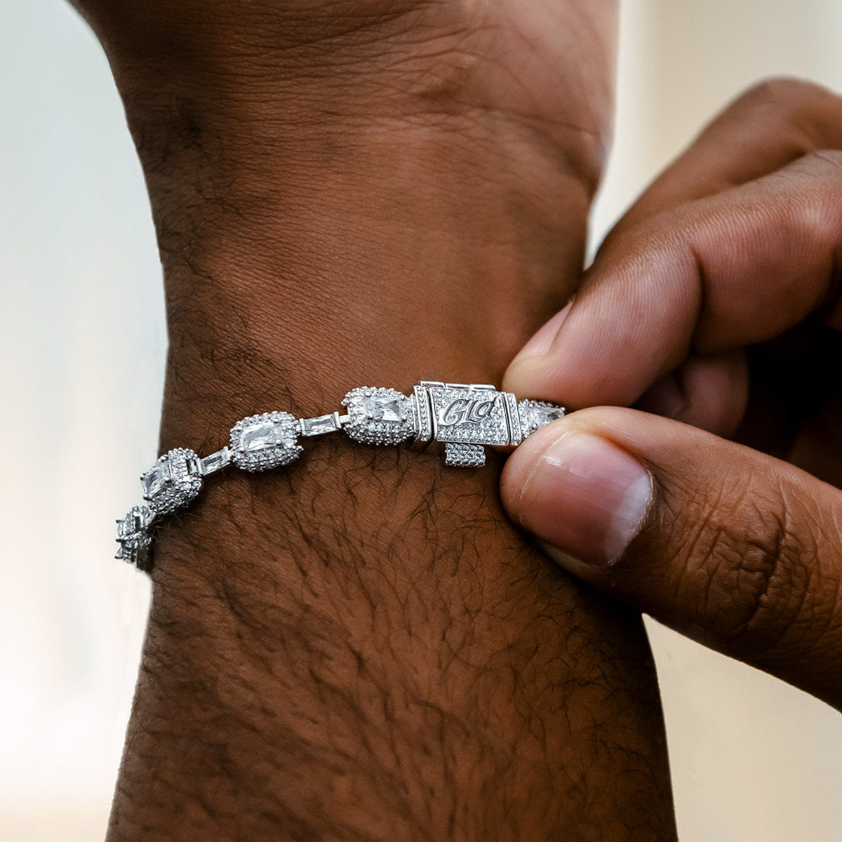 GLD PROMO Diamond Cushion Cut Bracelet