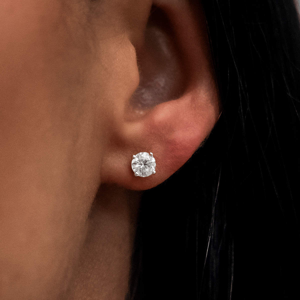 GLD Women Round Cut Diamond Stud Earring Gift Bundle in White Gold - 5mm