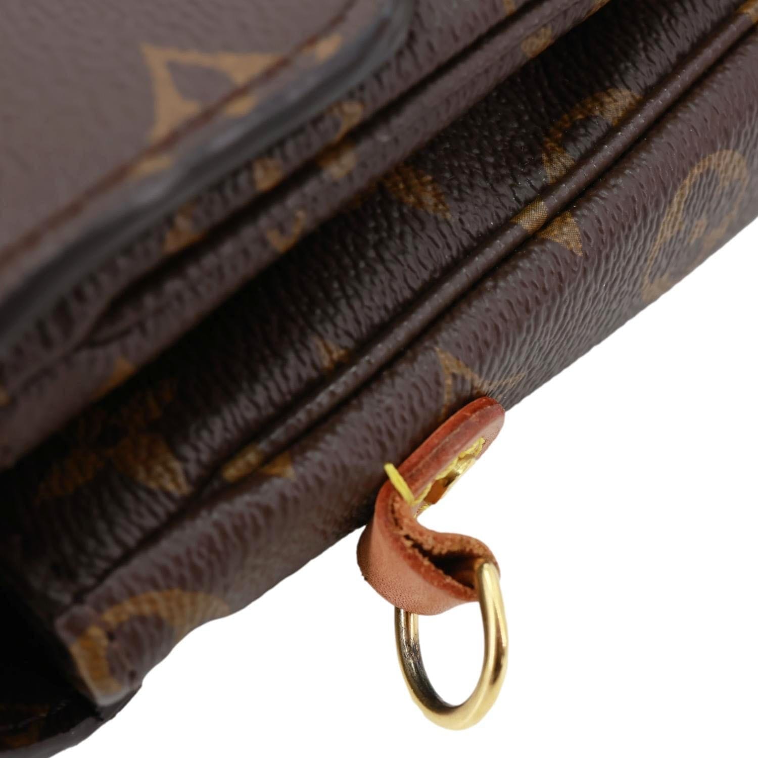 LOUIS VUITTON Metis Pochette Monogram Canvas Crossbody Bag Brown