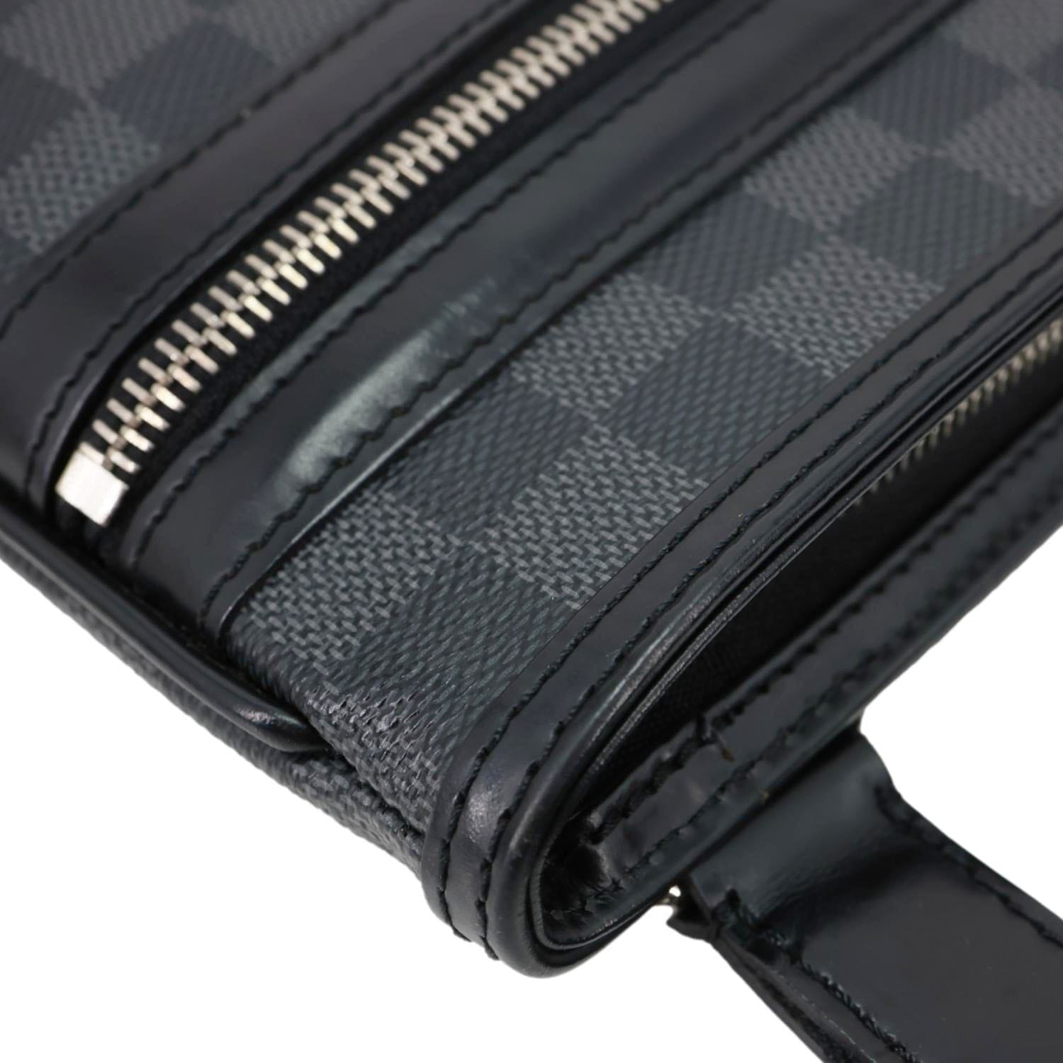 LOUIS VUITTON Thomas Damier Graphite Messenger Bag Black