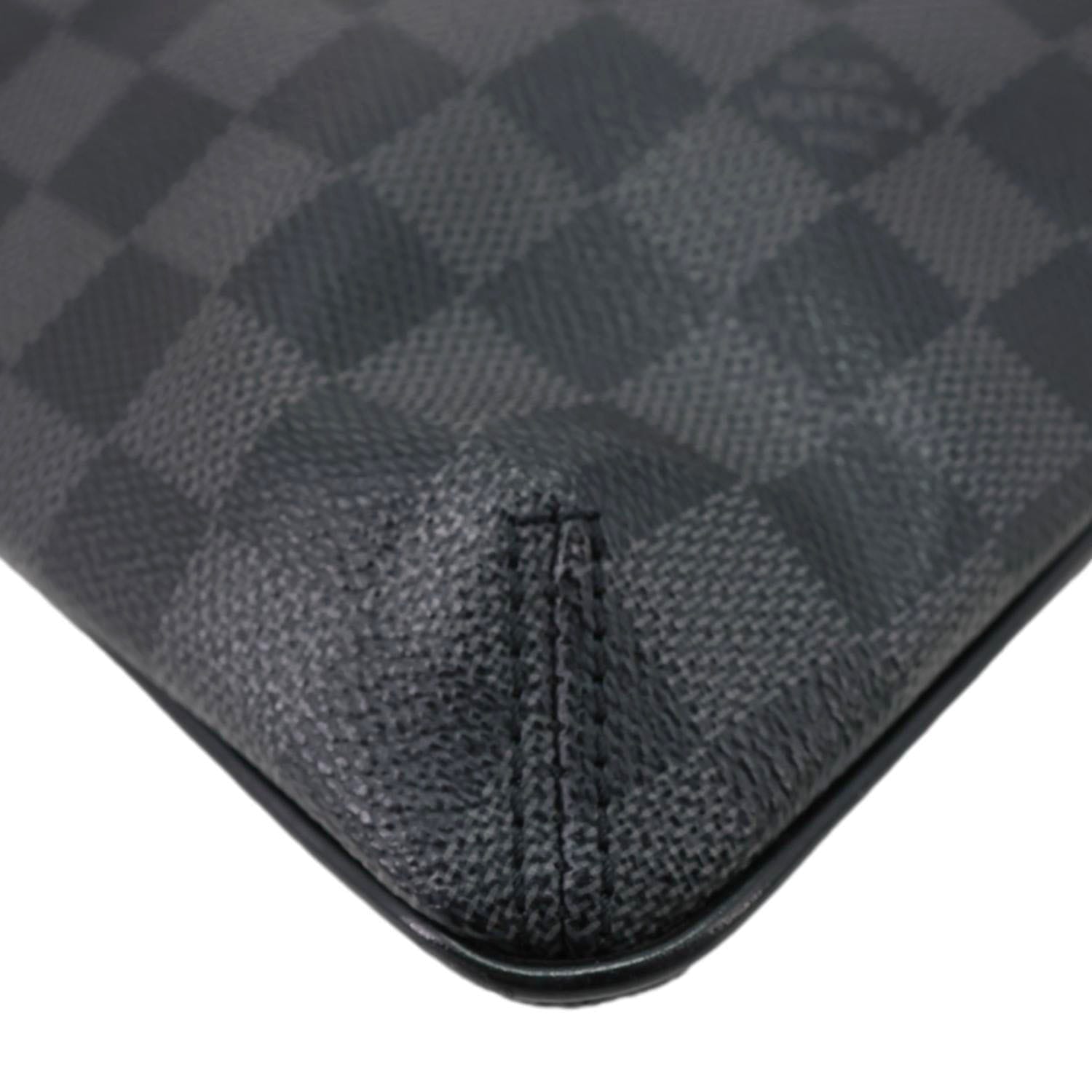 LOUIS VUITTON Thomas Damier Graphite Messenger Bag Black