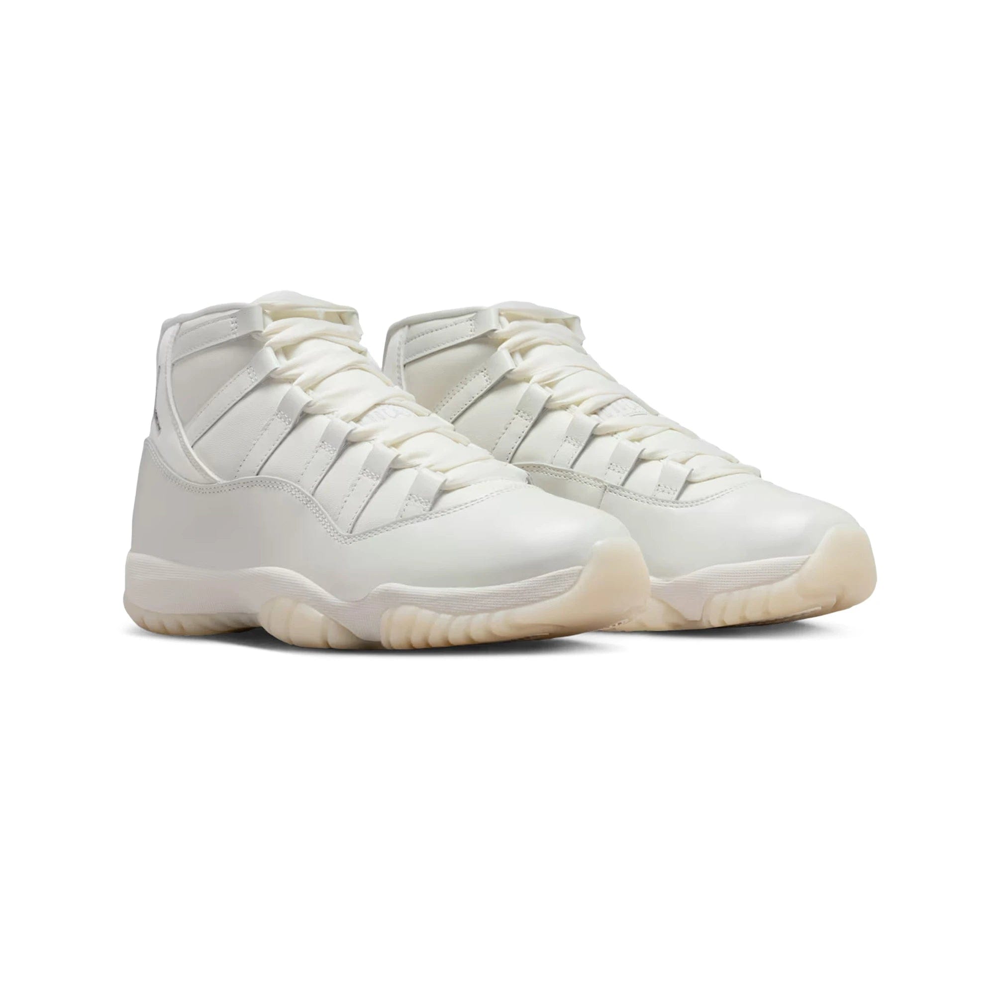 Air Jordan 11 Retro 'Pearl' Women's (2025)
