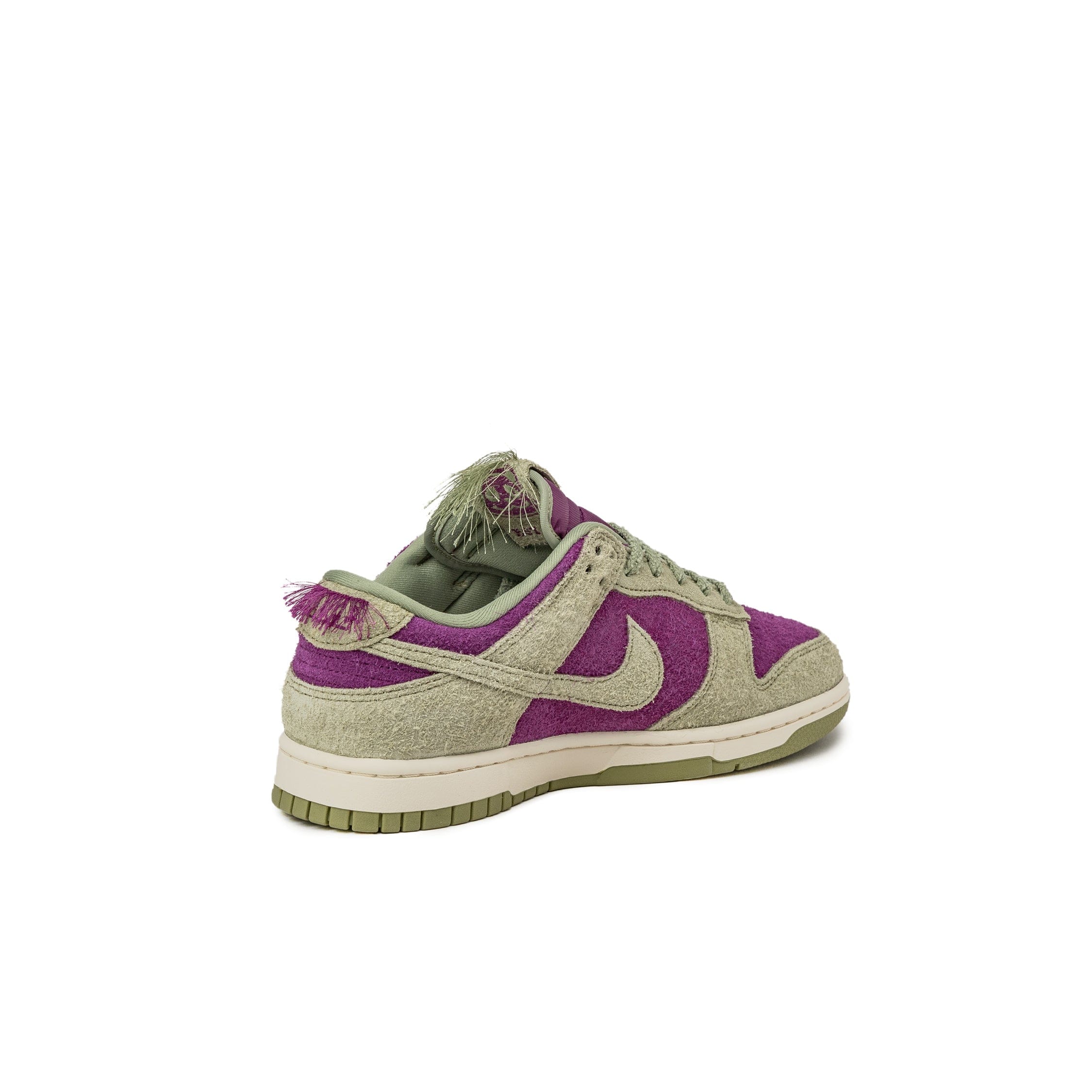 Nike Dunk Low Retro SE *Panda*