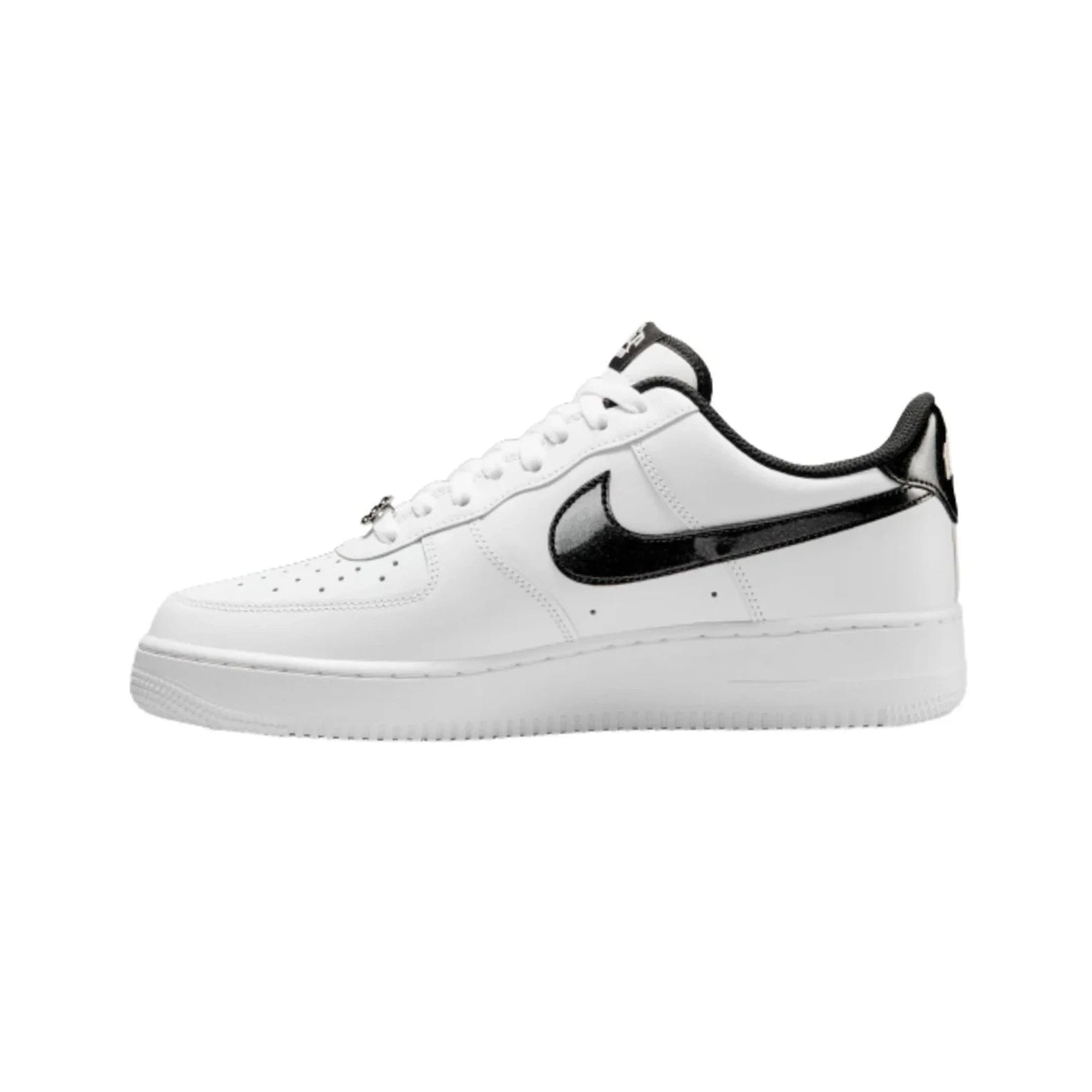Nike Air Force 1 '07 LV8 'White Black' (2026)