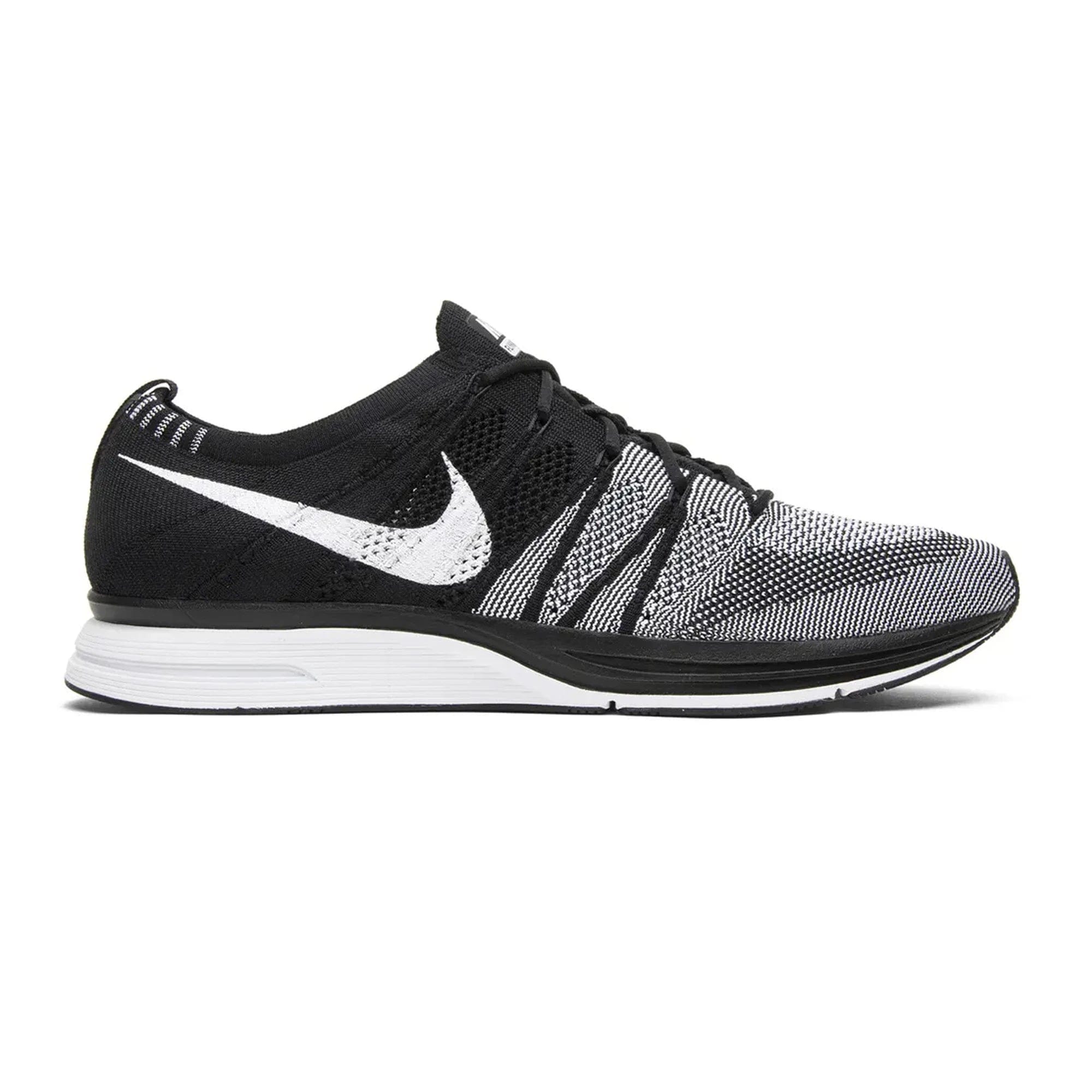 Nike Flyknit Trainer 'Oreo' (2018)
