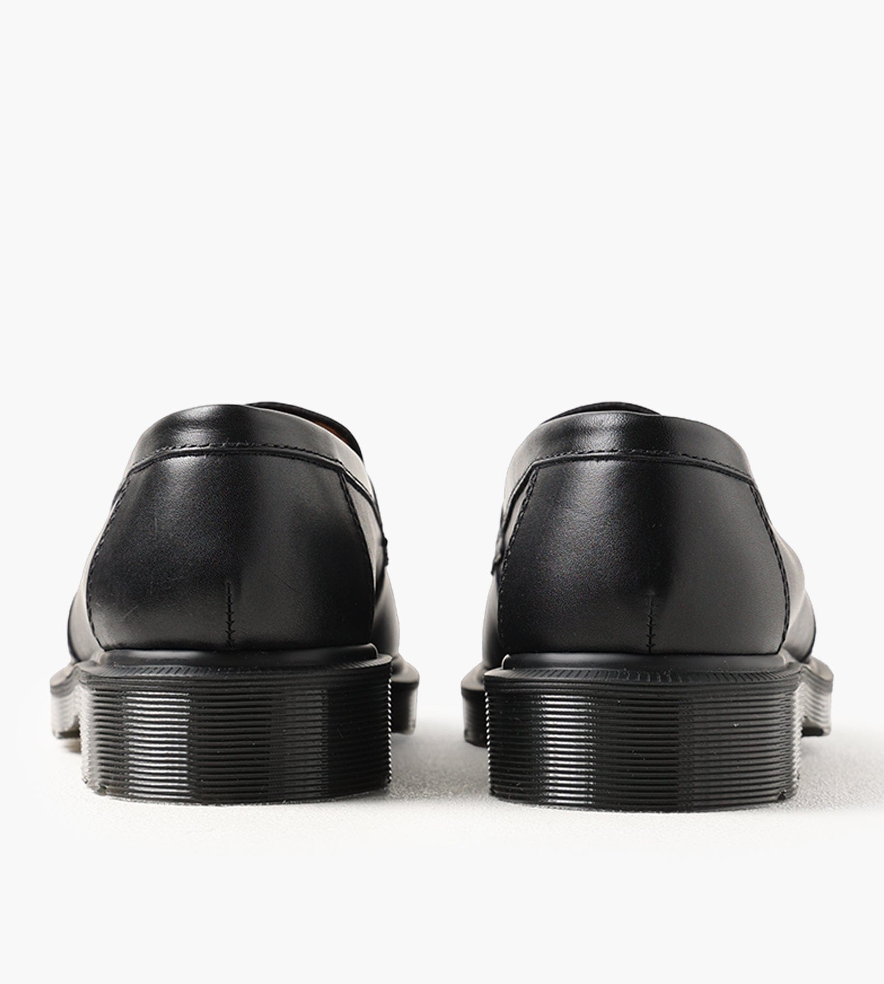 Dr. Martens Delapre Penny Loafer Black Classic Calf