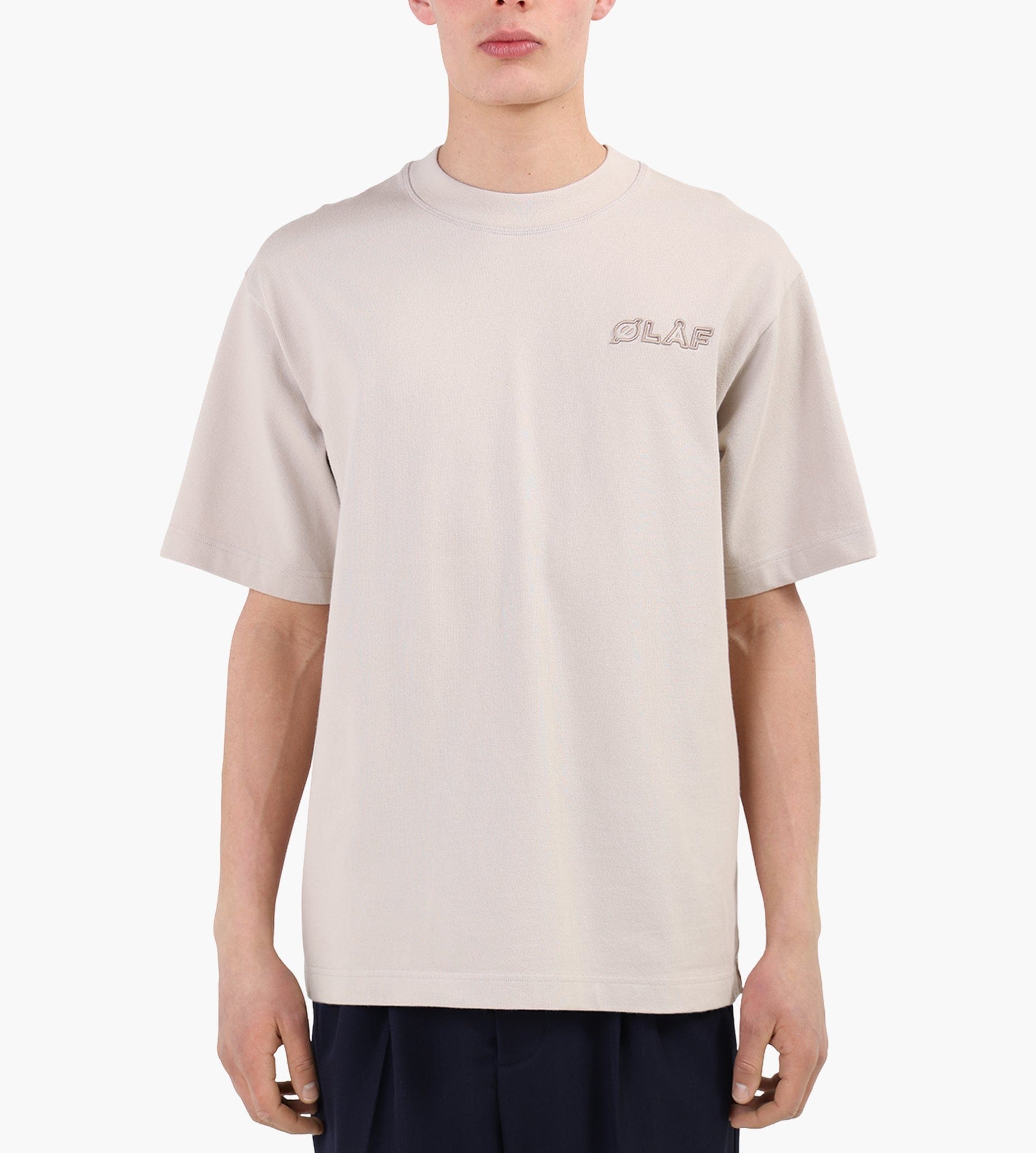 OLAF Studio Tee Cement